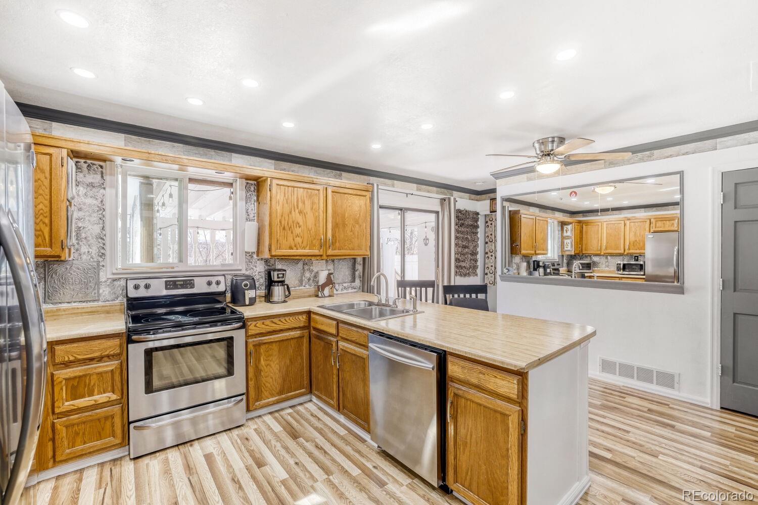 MLS Image #8 for 10715  clermont street,thornton, Colorado