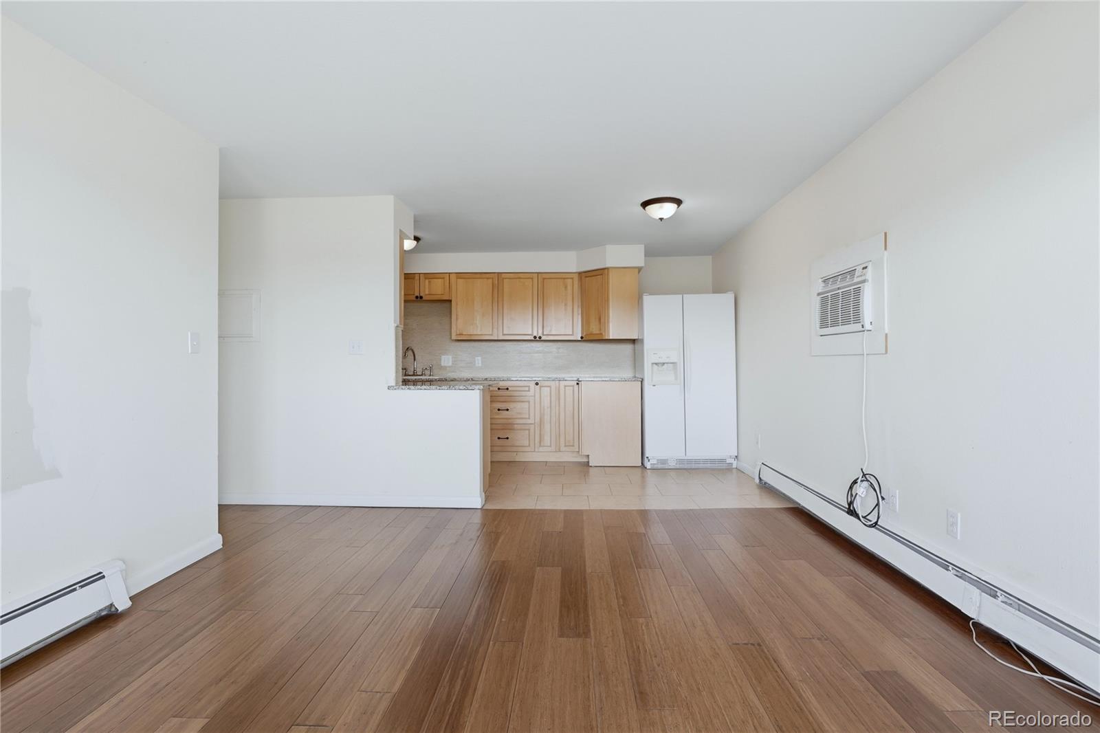 MLS Image #12 for 561  geneva street 305,aurora, Colorado
