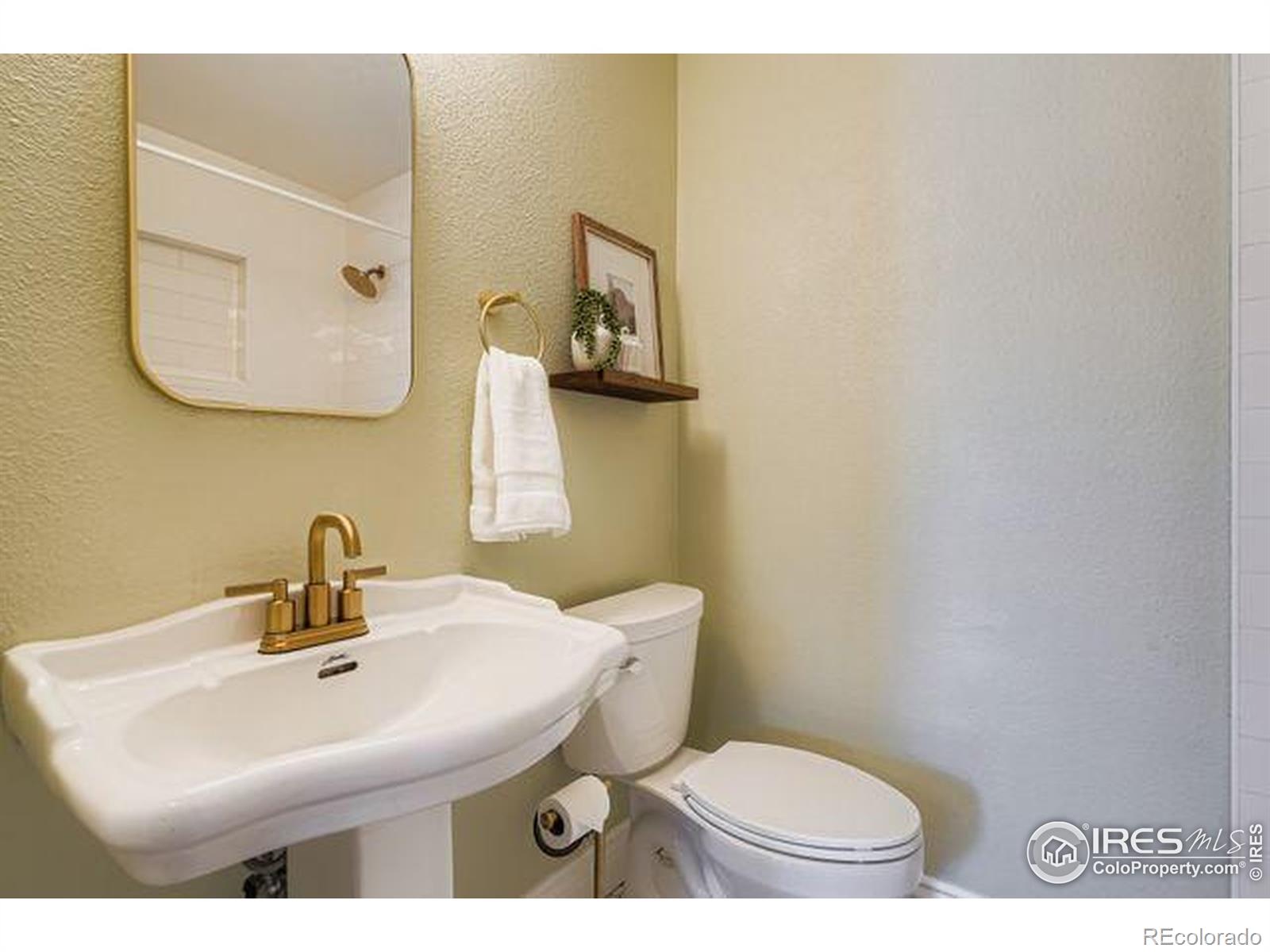 MLS Image #23 for 3001 n high street,denver, Colorado