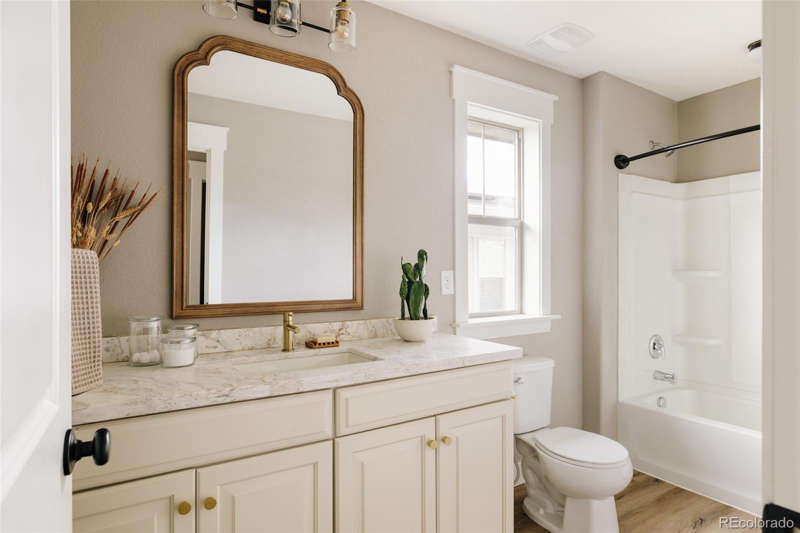 MLS Image #24 for 5851  boston court,denver, Colorado