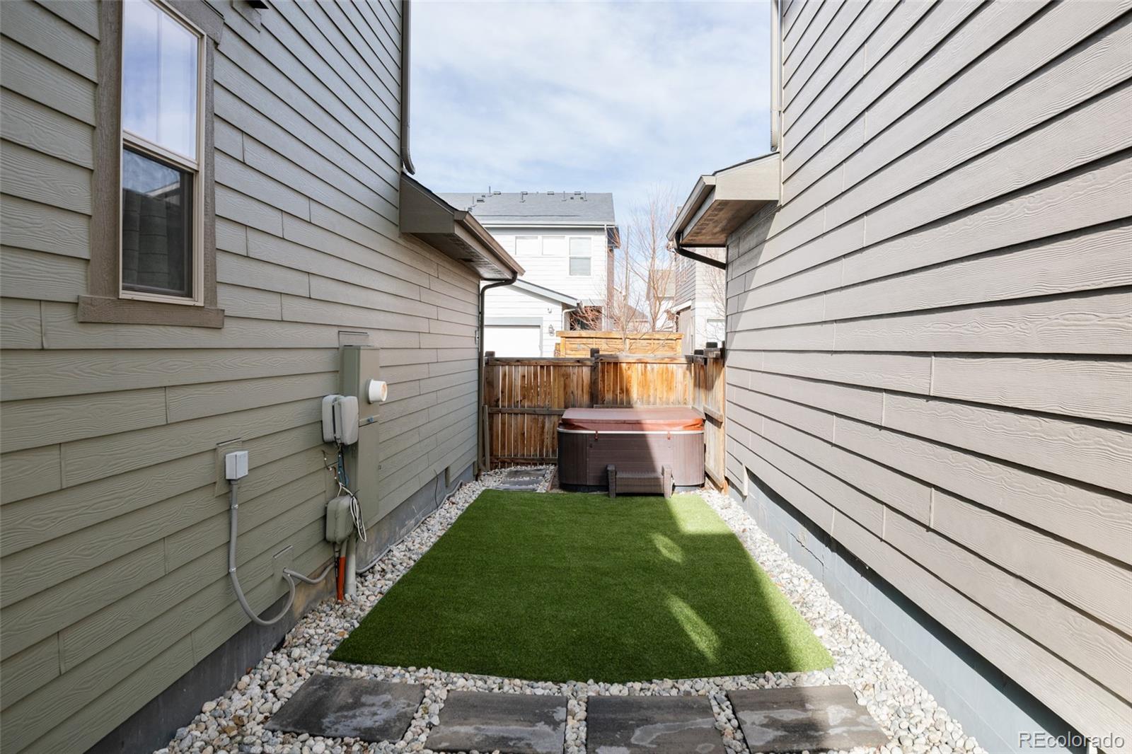 MLS Image #28 for 5851  boston court,denver, Colorado