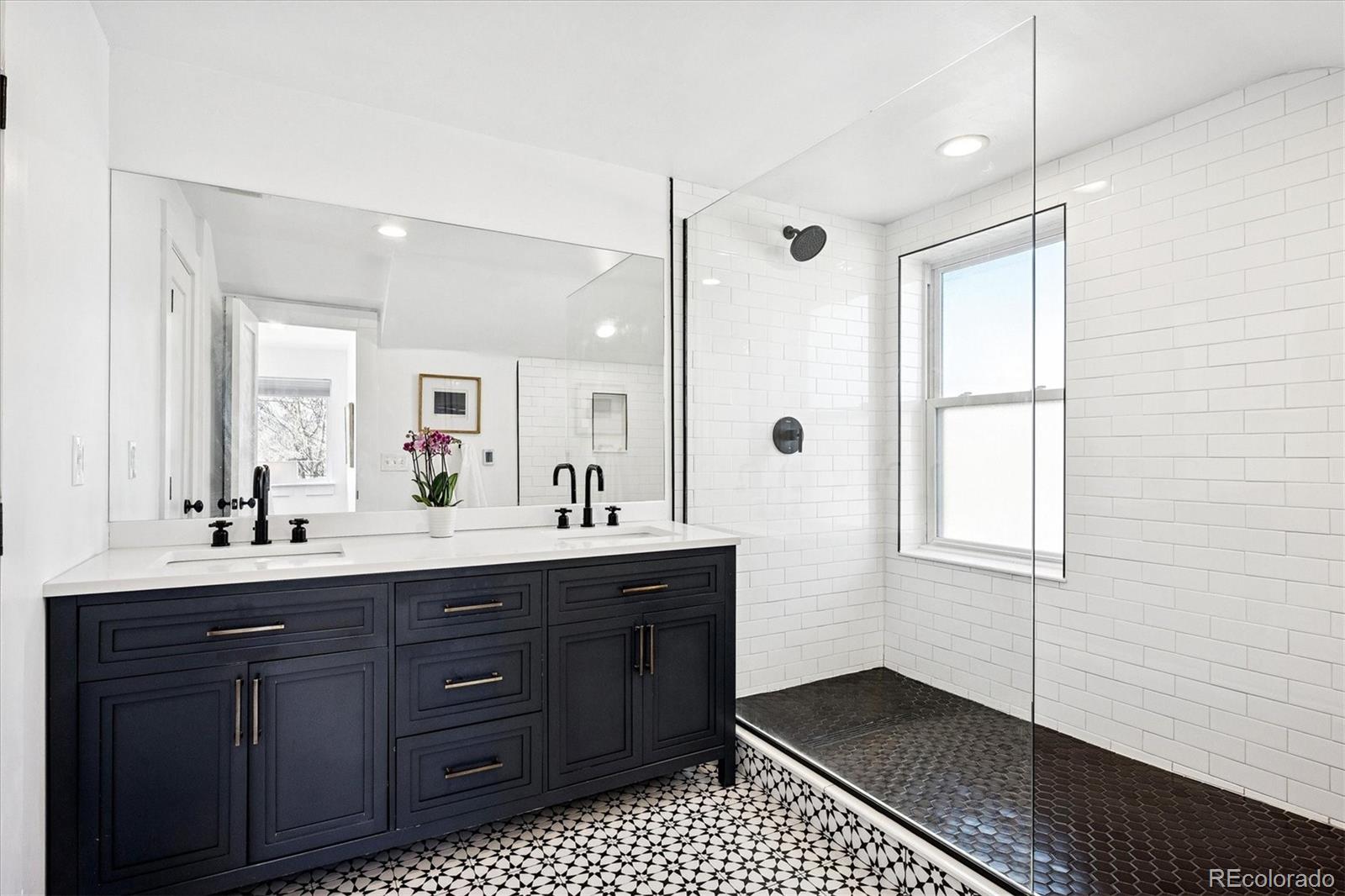 MLS Image #27 for 2514  forest street,denver, Colorado