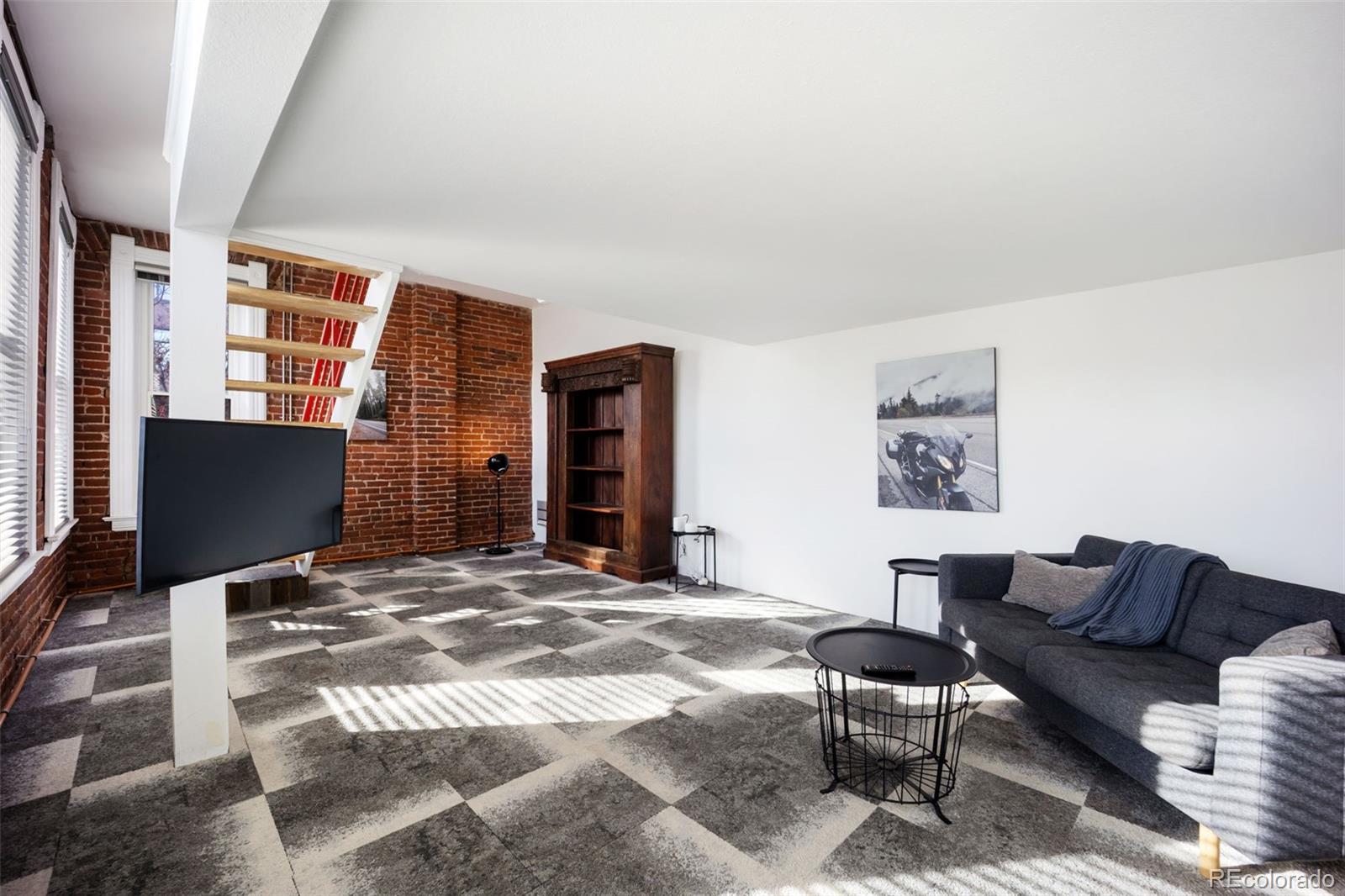 MLS Image #14 for 2193  arapahoe street,denver, Colorado