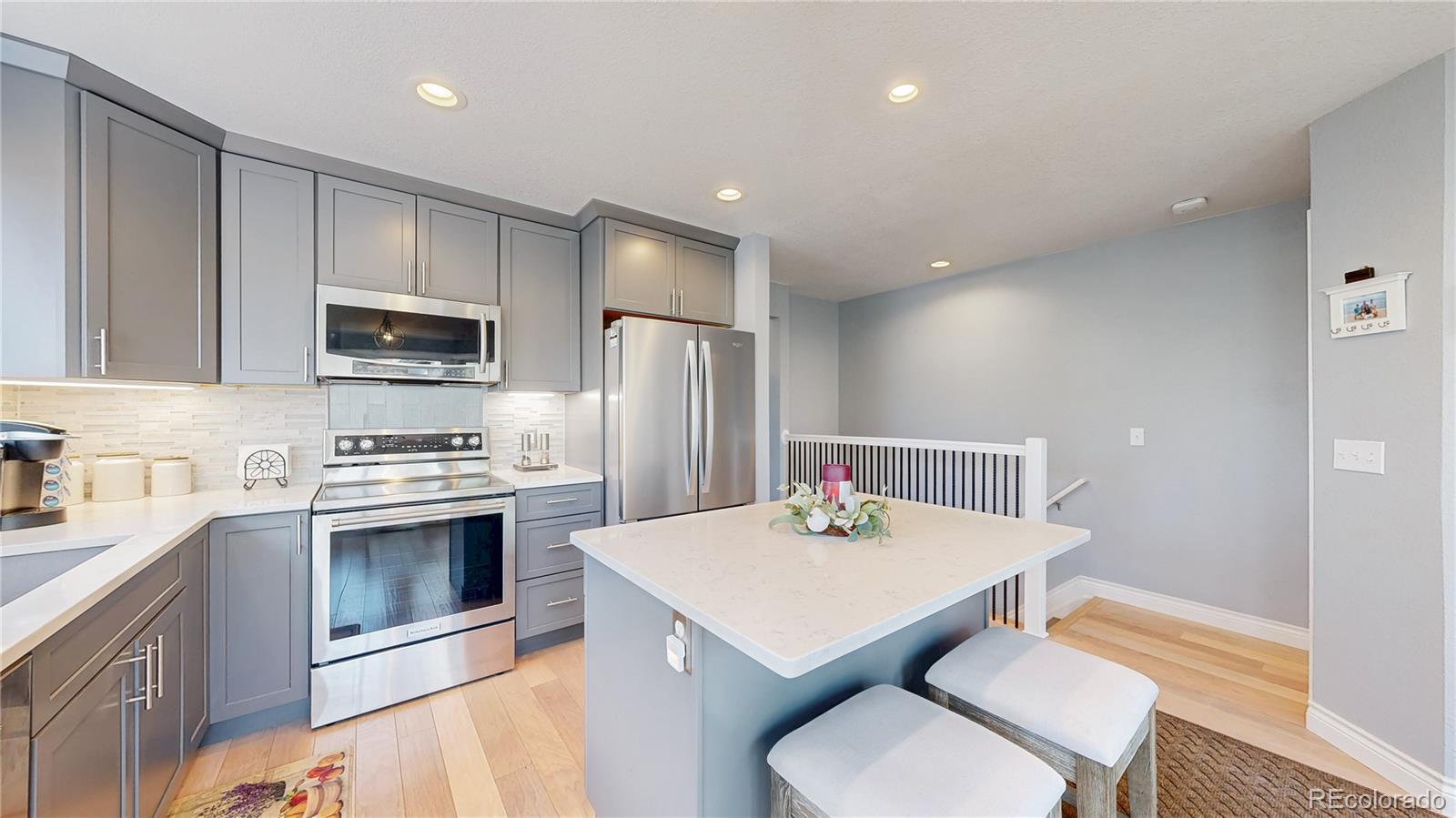 MLS Image #11 for 2359  ranch drive,denver, Colorado