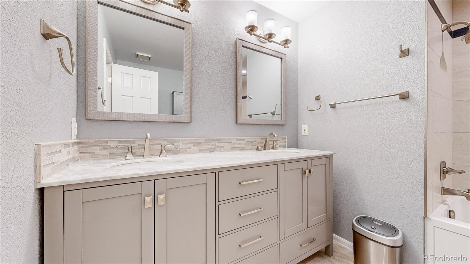 MLS Image #19 for 2359  ranch drive,denver, Colorado