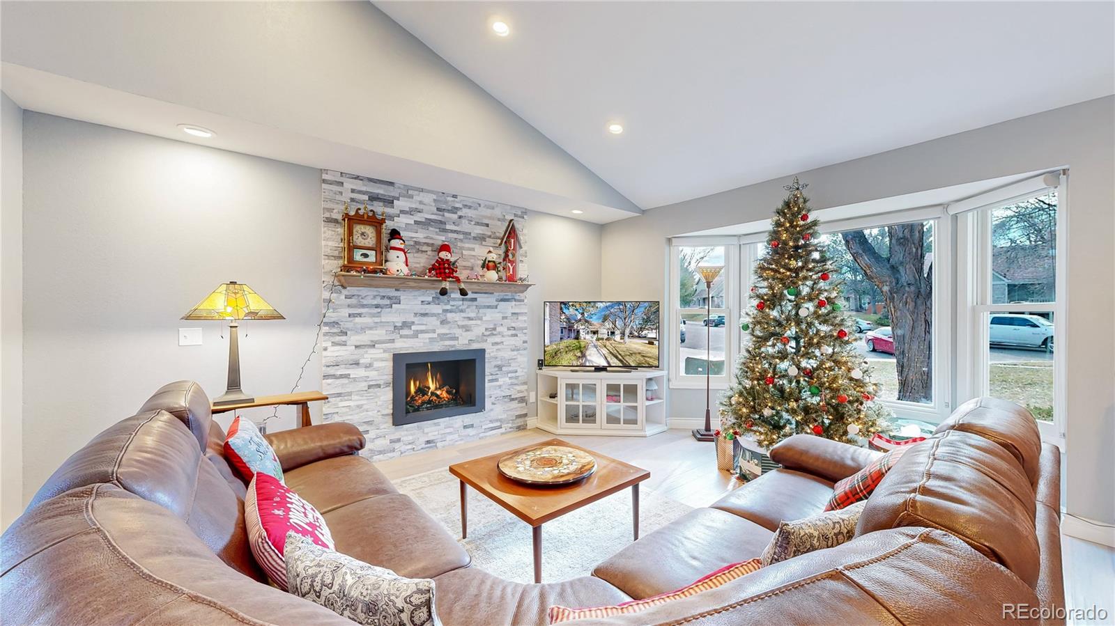 MLS Image #5 for 2359  ranch drive,denver, Colorado