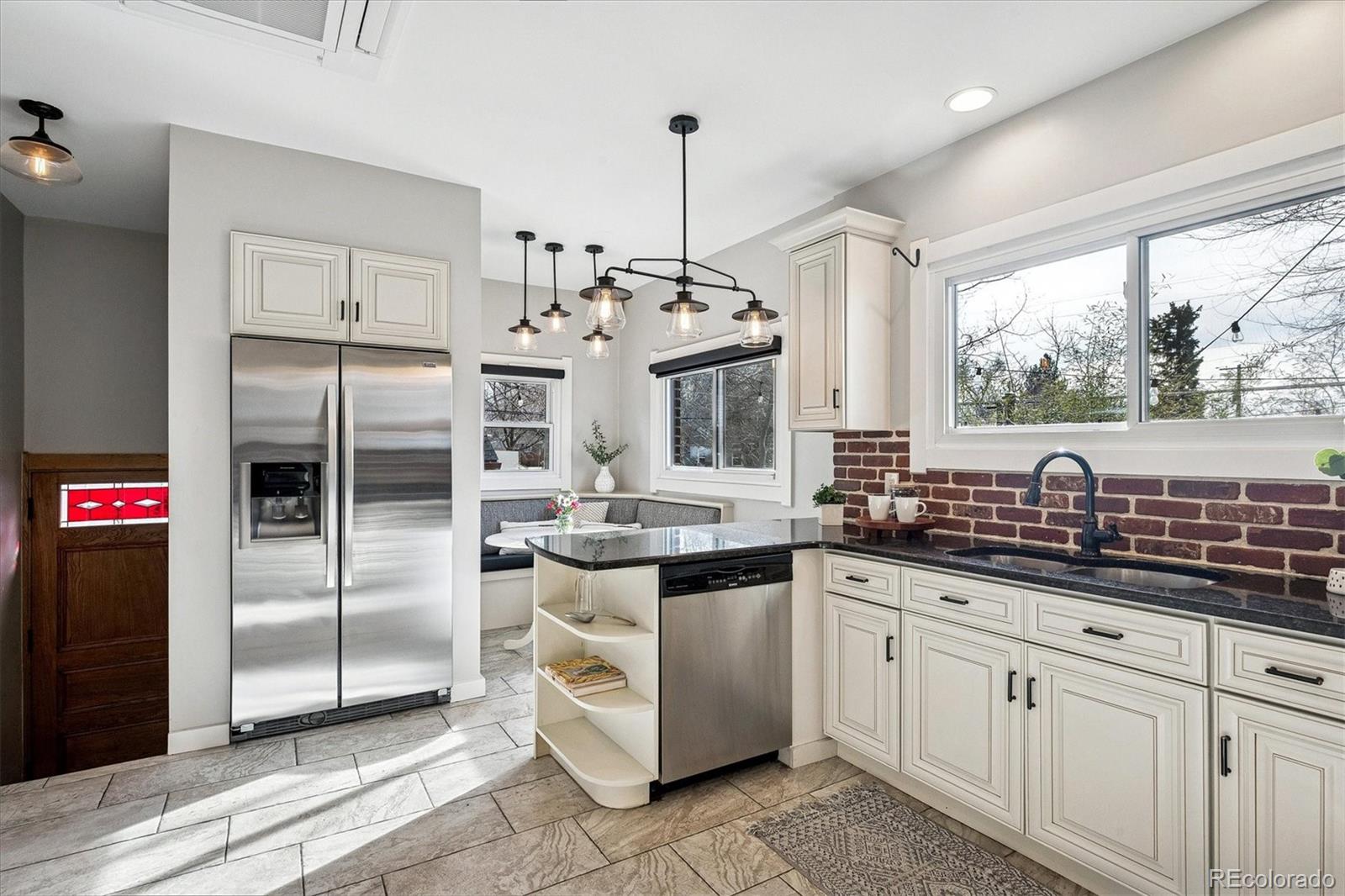 MLS Image #15 for 1600  ivanhoe street,denver, Colorado