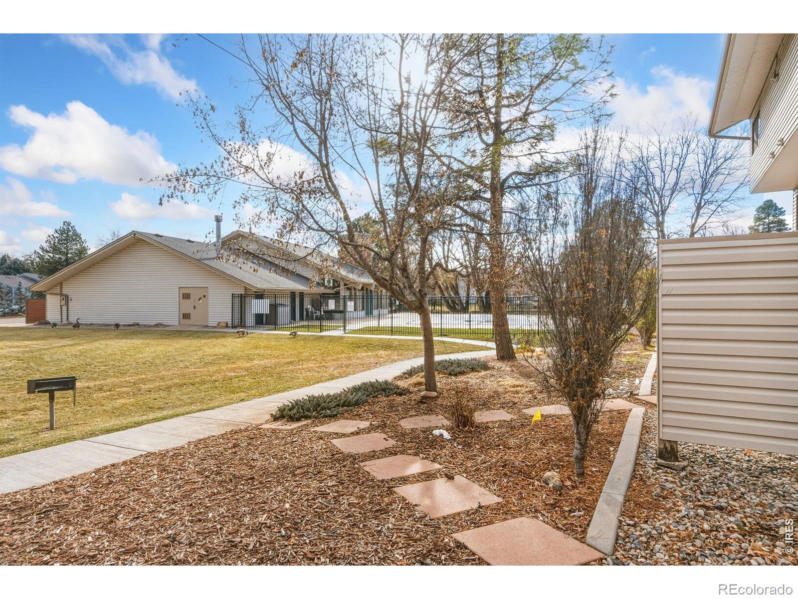 MLS Image #13 for 1705  heatheridge road,fort collins, Colorado
