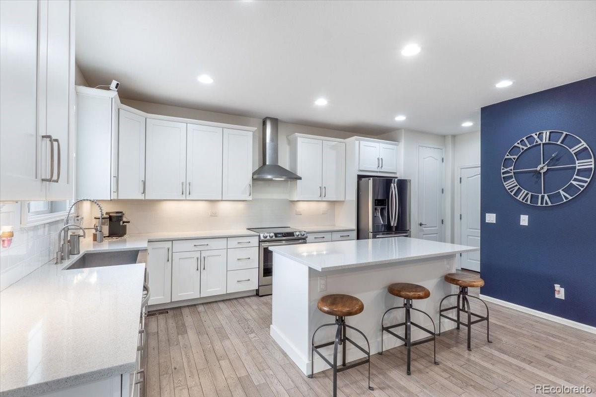 MLS Image #11 for 26964 e quarto place,aurora, Colorado