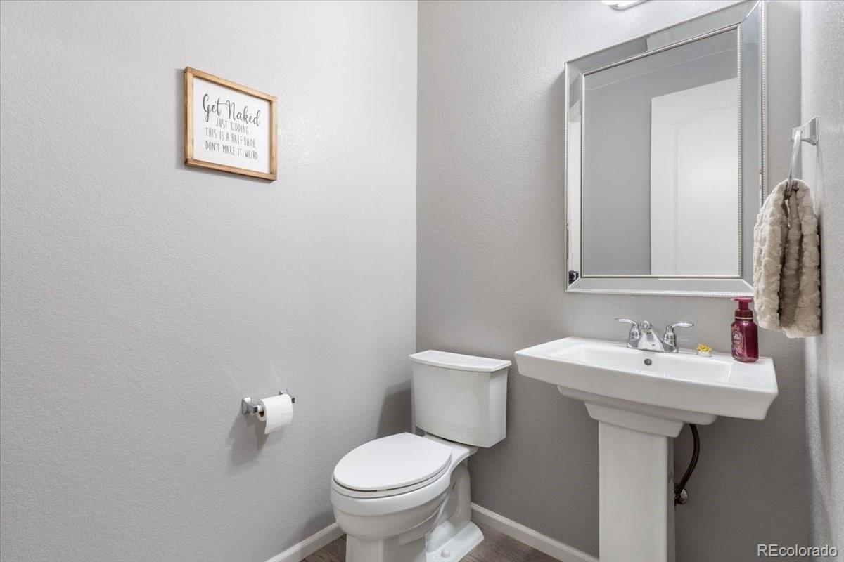 MLS Image #14 for 26964 e quarto place,aurora, Colorado