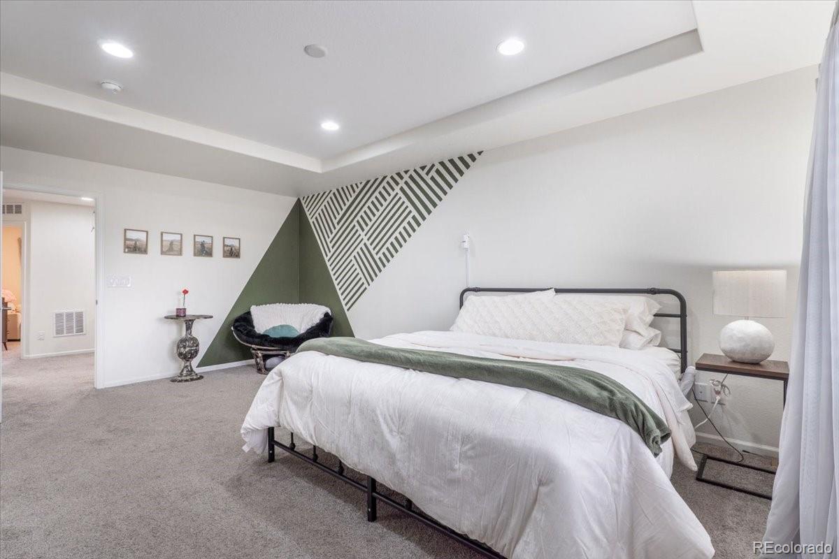 MLS Image #19 for 26964 e quarto place,aurora, Colorado