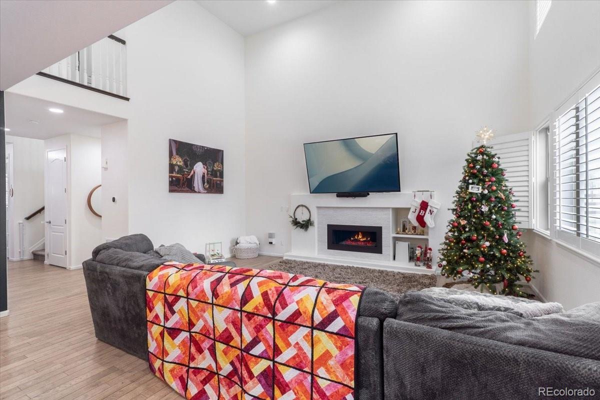 MLS Image #7 for 26964 e quarto place,aurora, Colorado