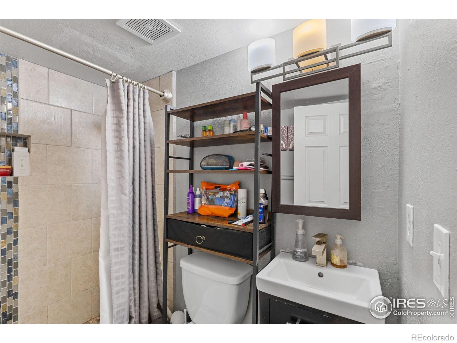 MLS Image #16 for 4216 e maplewood way ,centennial, Colorado