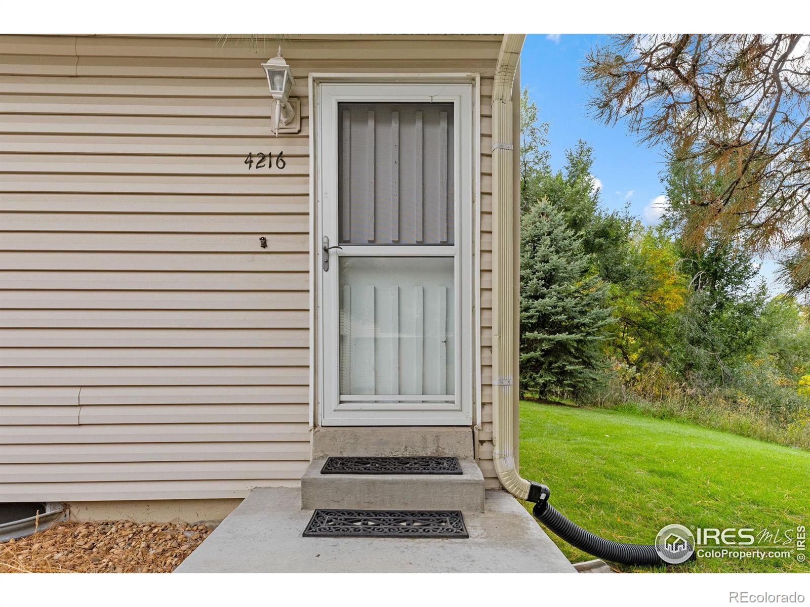 MLS Image #2 for 4216 e maplewood way ,centennial, Colorado