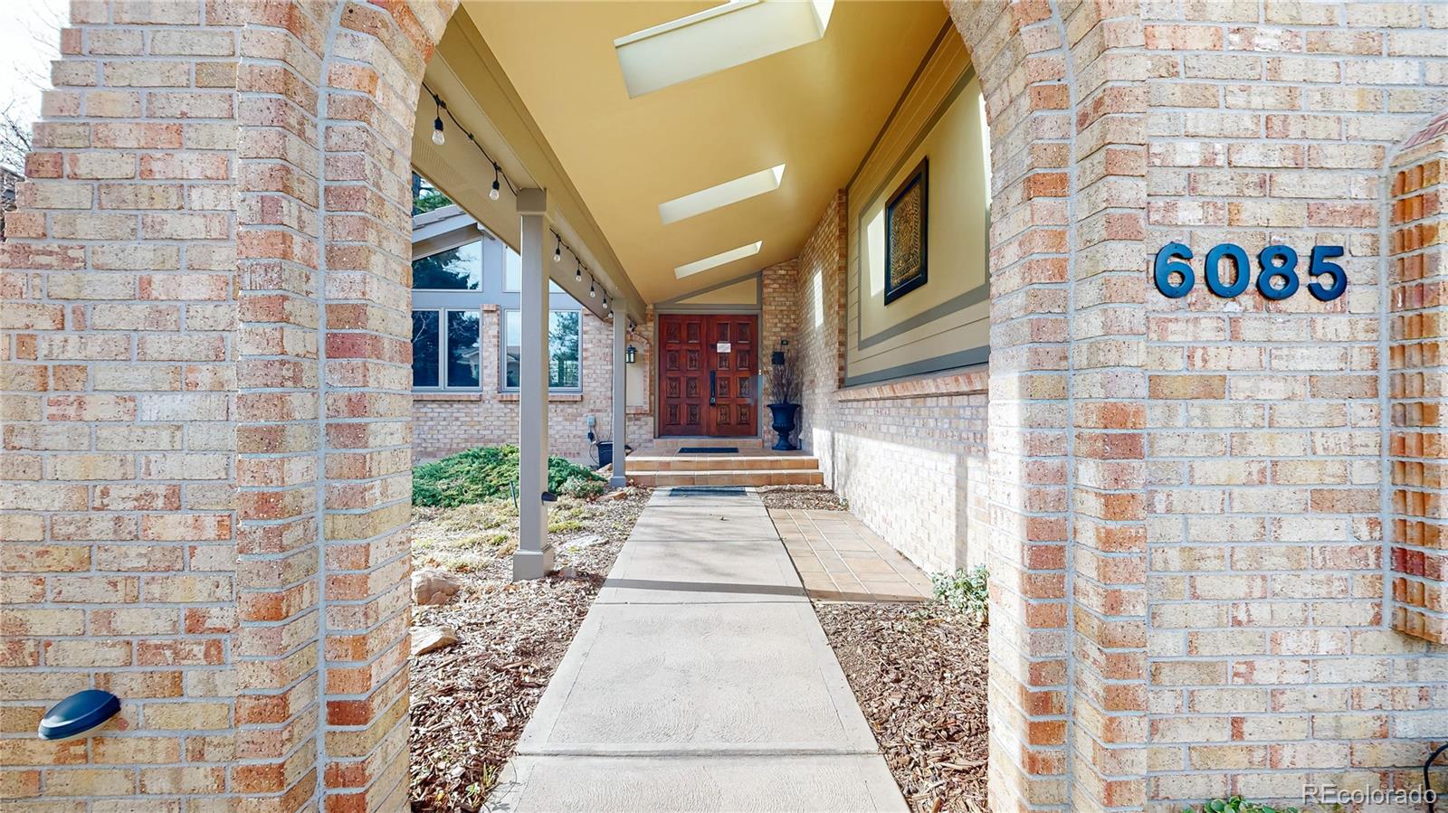 MLS Image #3 for 6085 s iola way,englewood, Colorado