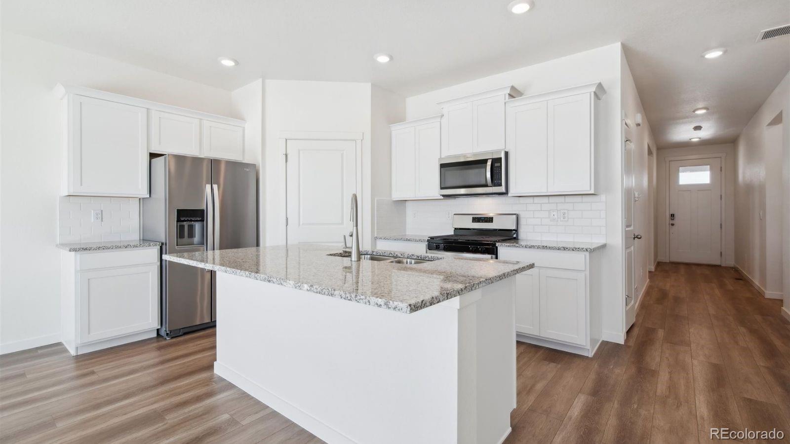 MLS Image #4 for 799 n deer park street,watkins, Colorado