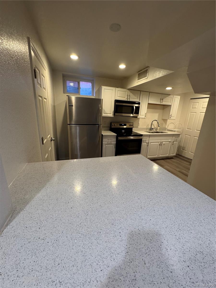 MLS Image #10 for 1236 s bryant street,denver, Colorado