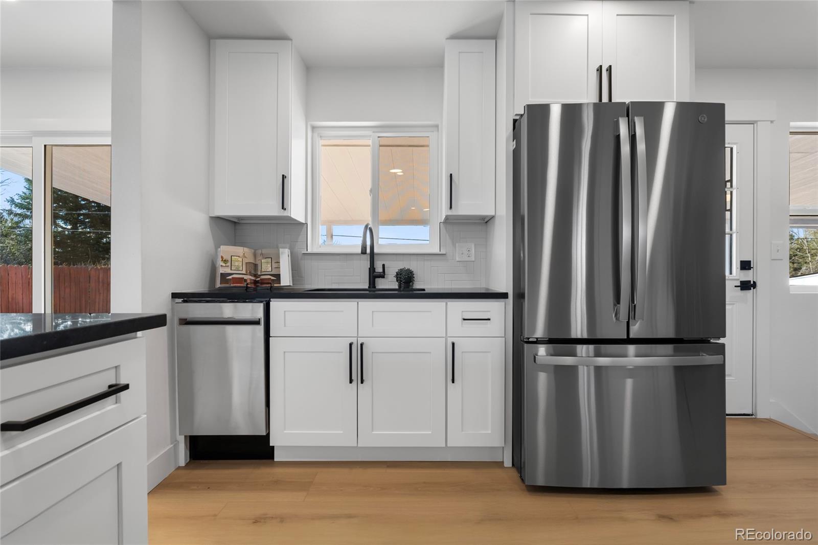 MLS Image #12 for 1229  dearborn ,aurora, Colorado