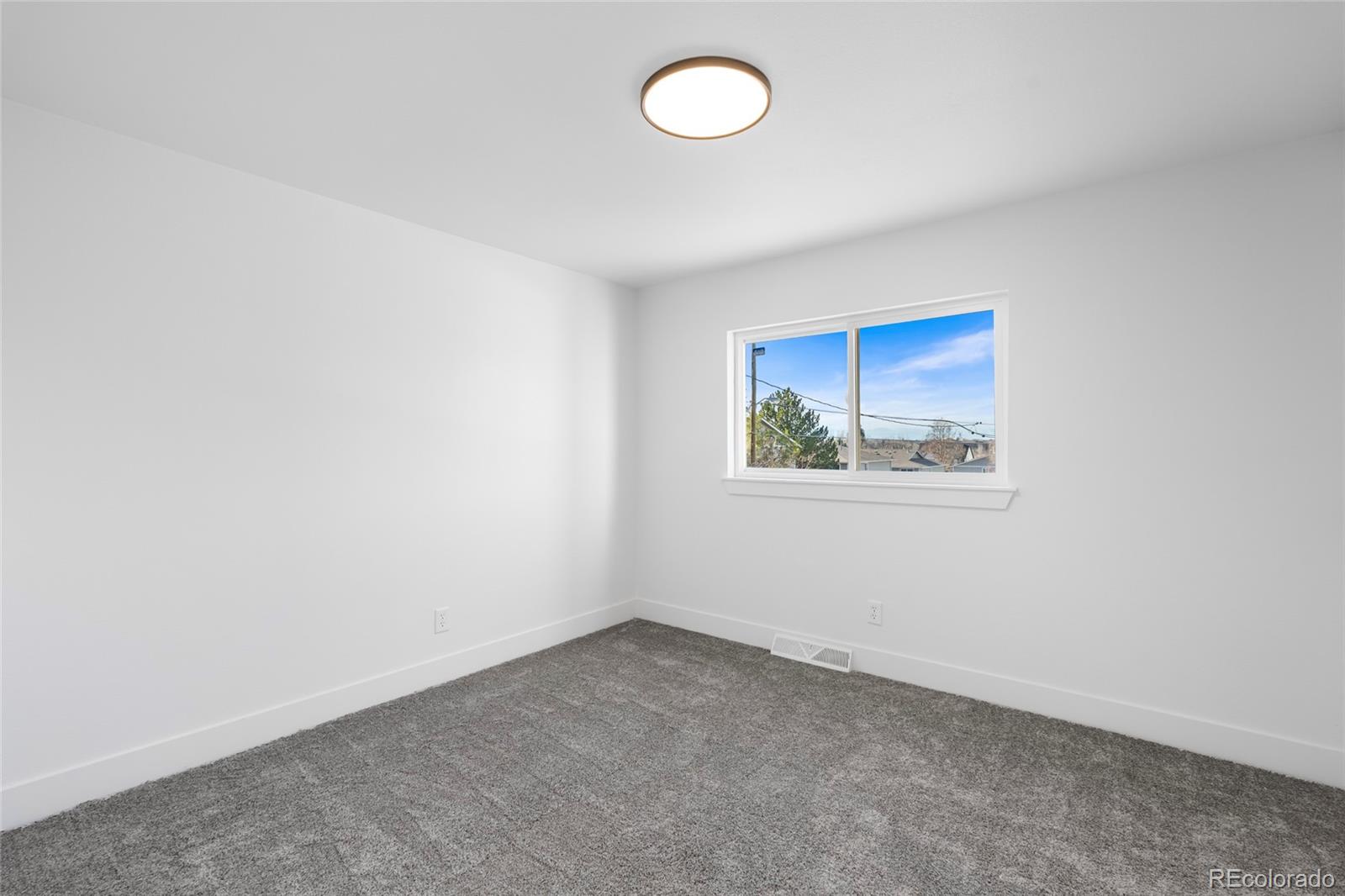 MLS Image #18 for 1229  dearborn ,aurora, Colorado
