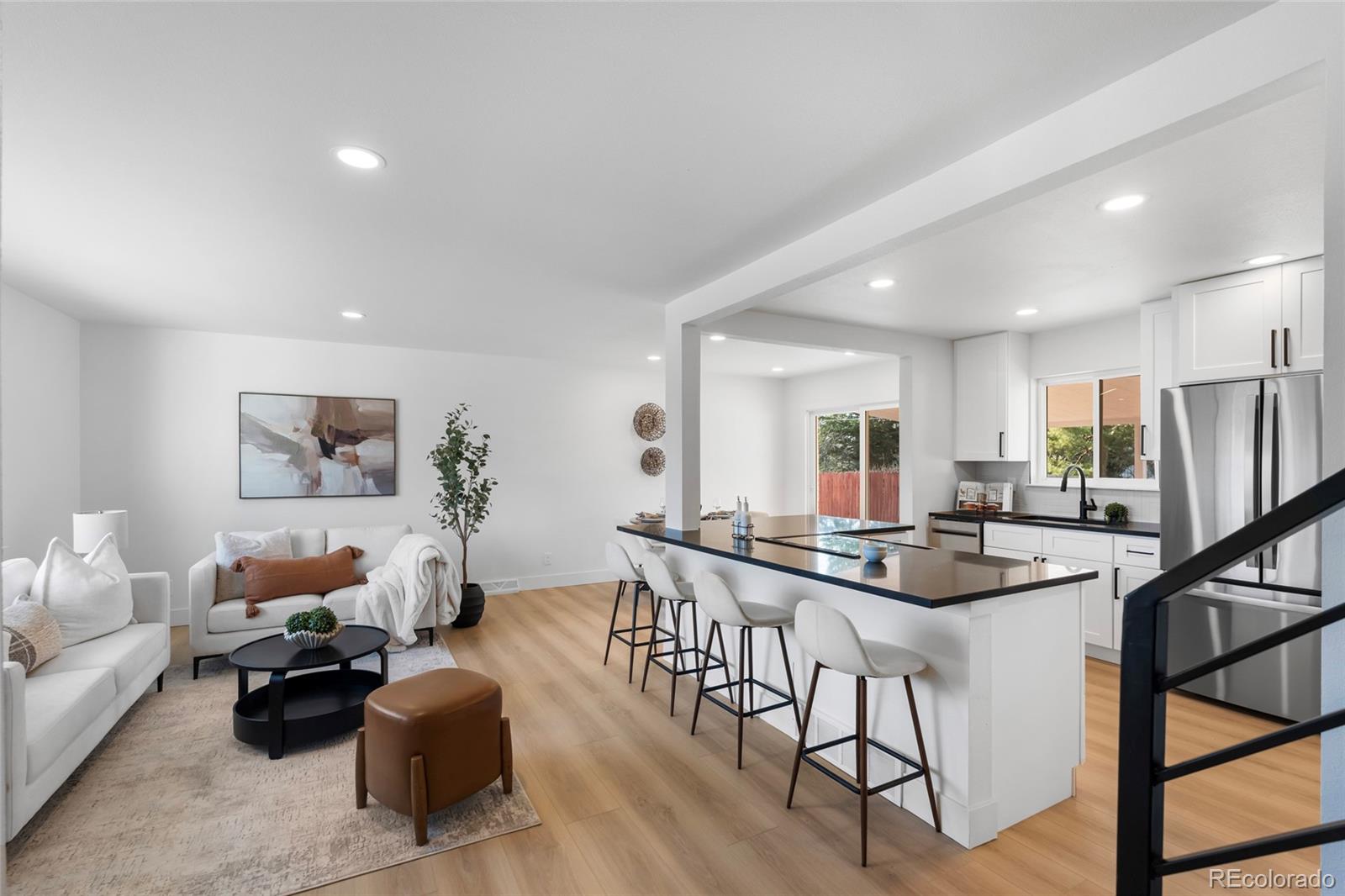 MLS Image #6 for 1229  dearborn ,aurora, Colorado