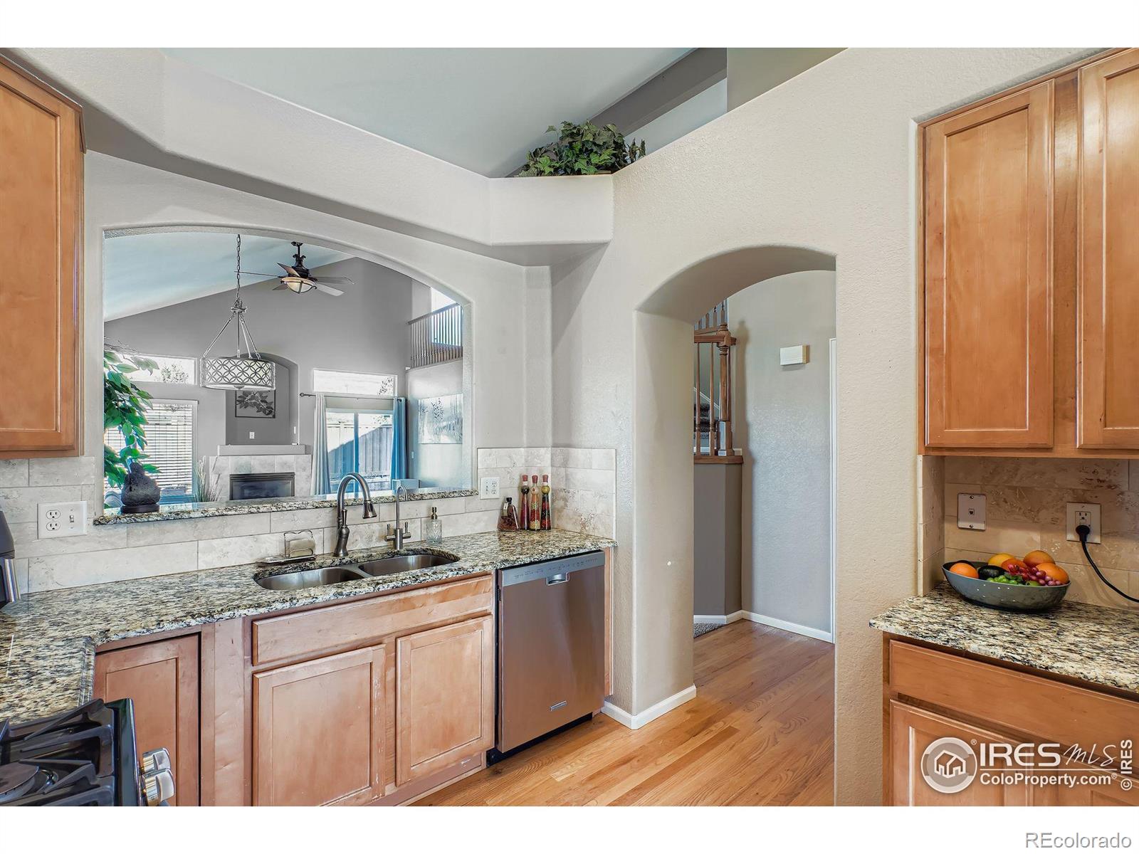 MLS Image #9 for 2011  alpine drive,erie, Colorado