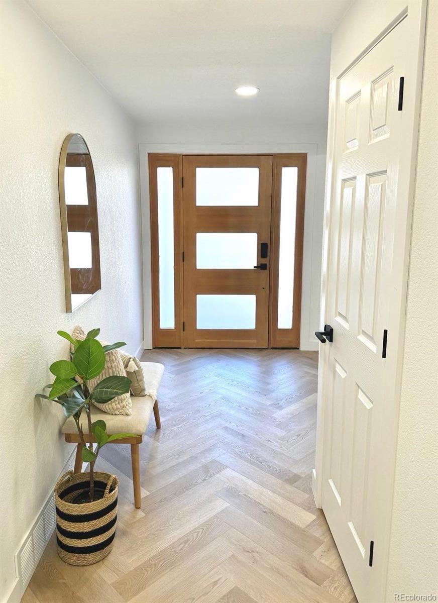 MLS Image #21 for 8600 e bellewood place,denver, Colorado