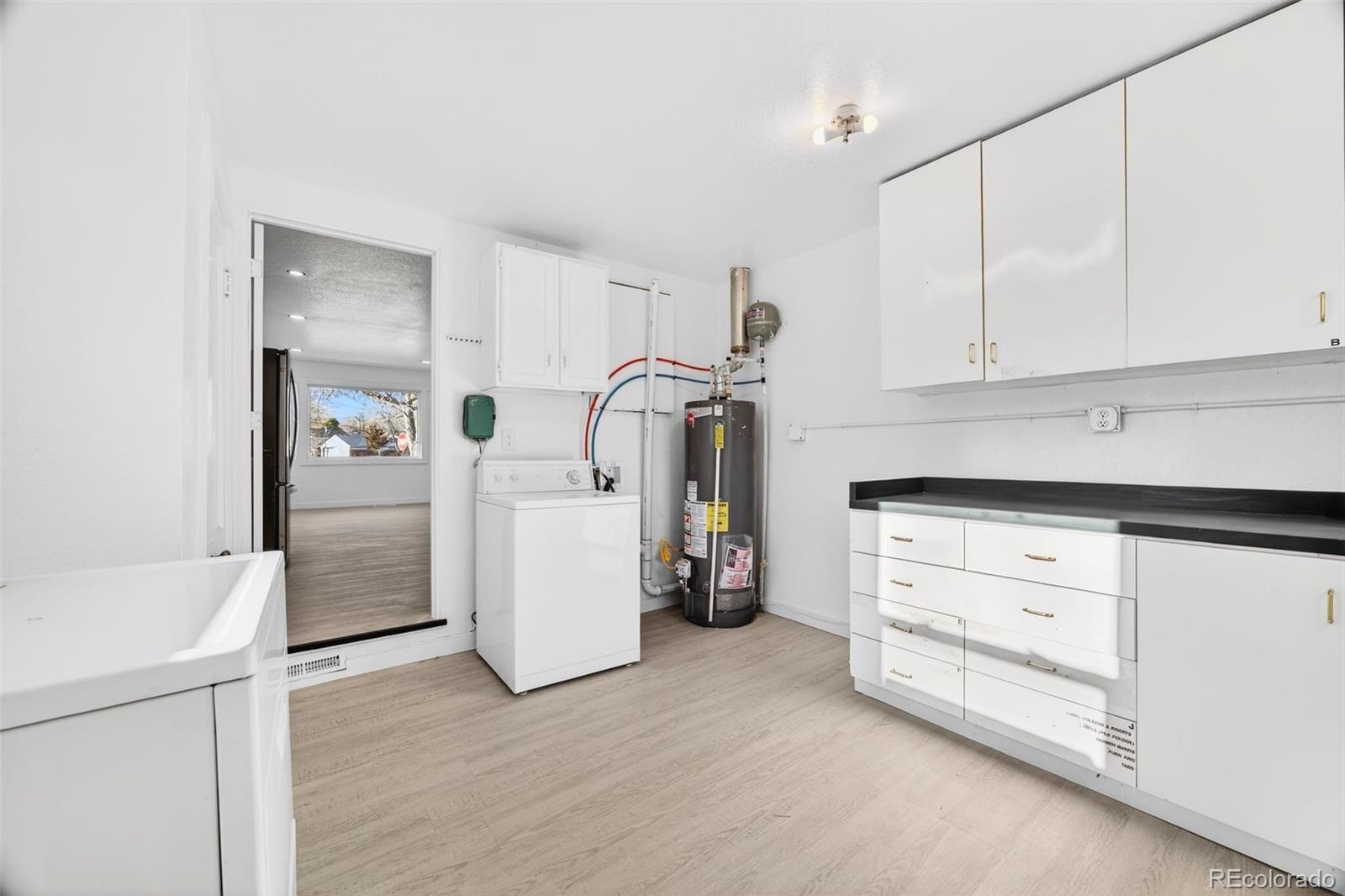 MLS Image #12 for 2600 s king street,denver, Colorado