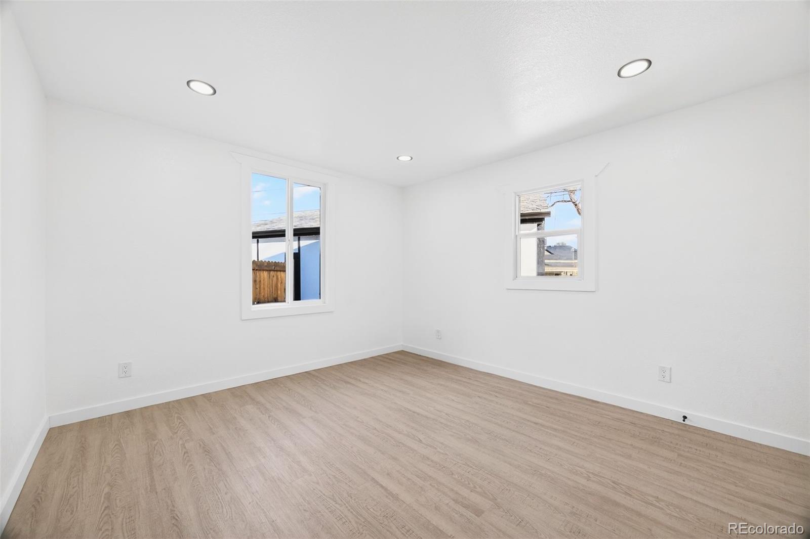 MLS Image #17 for 2600 s king street,denver, Colorado