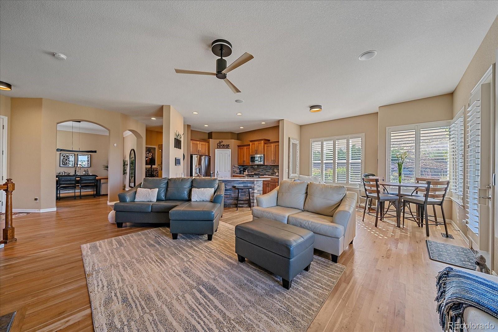 MLS Image #14 for 23940 e easter place,aurora, Colorado