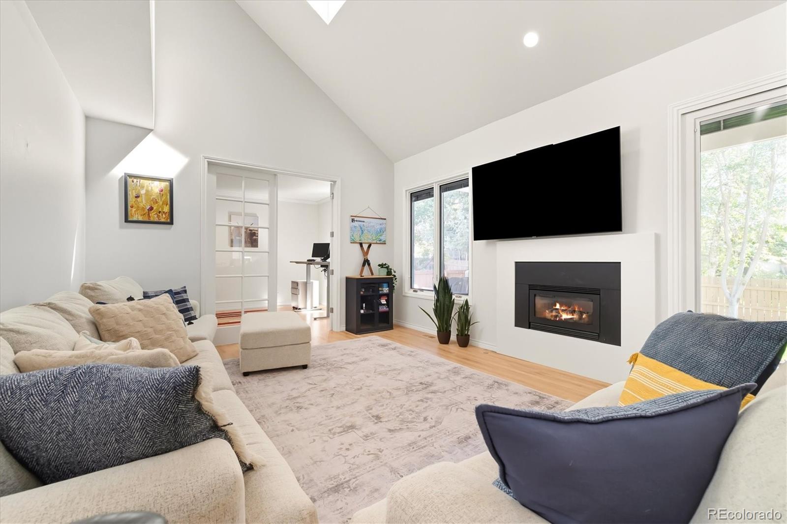MLS Image #12 for 10268 e lake drive,englewood, Colorado