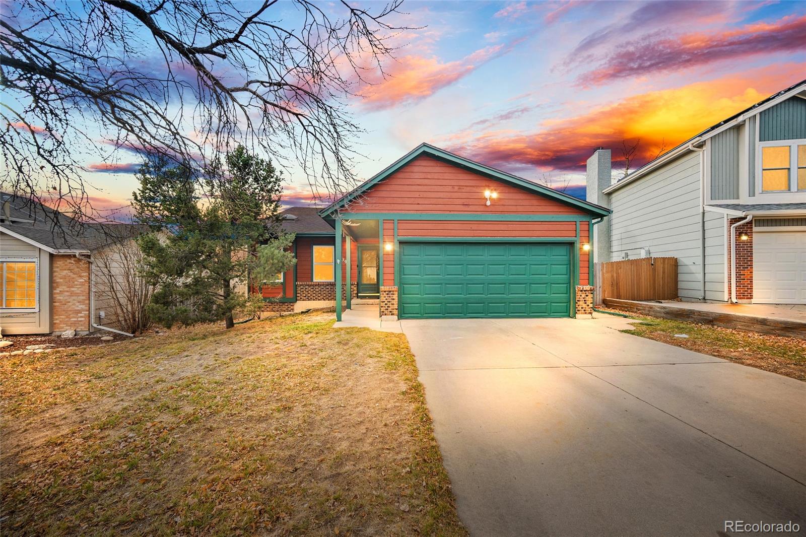 MLS Image #2 for 3930  vicksburg terrace,colorado springs, Colorado