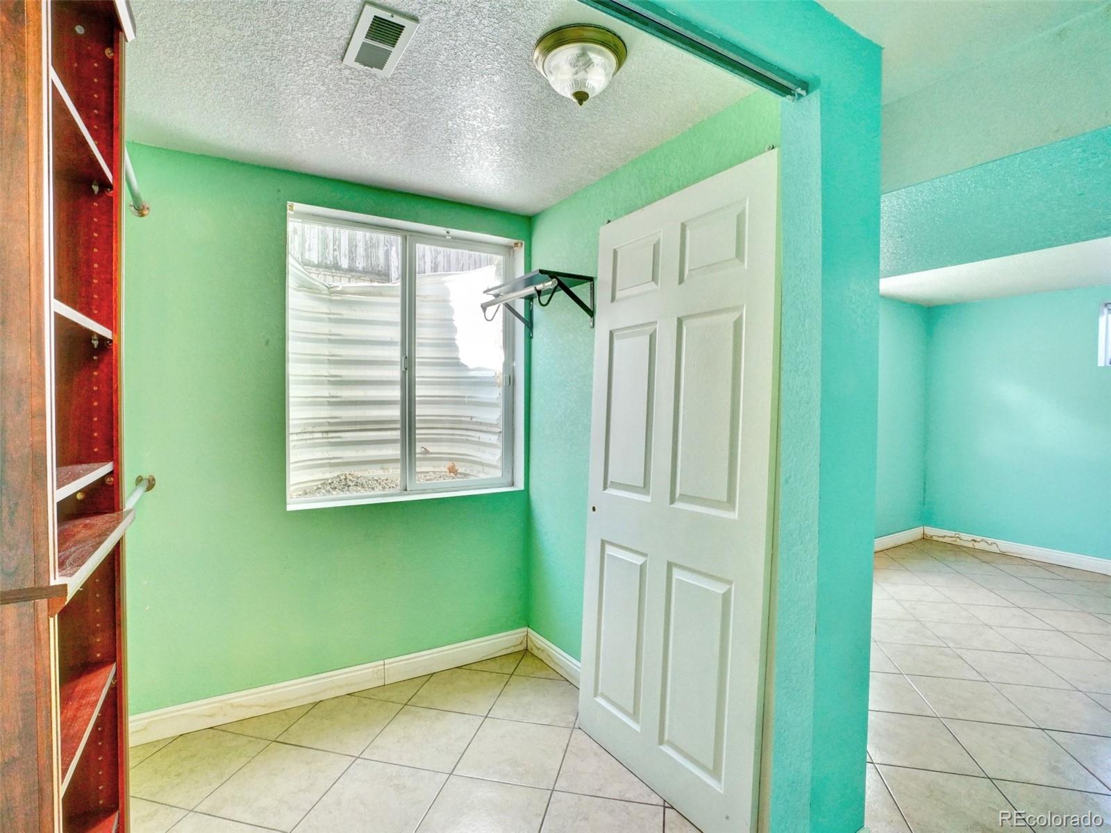 MLS Image #29 for 2420  cottonwood drive,denver, Colorado