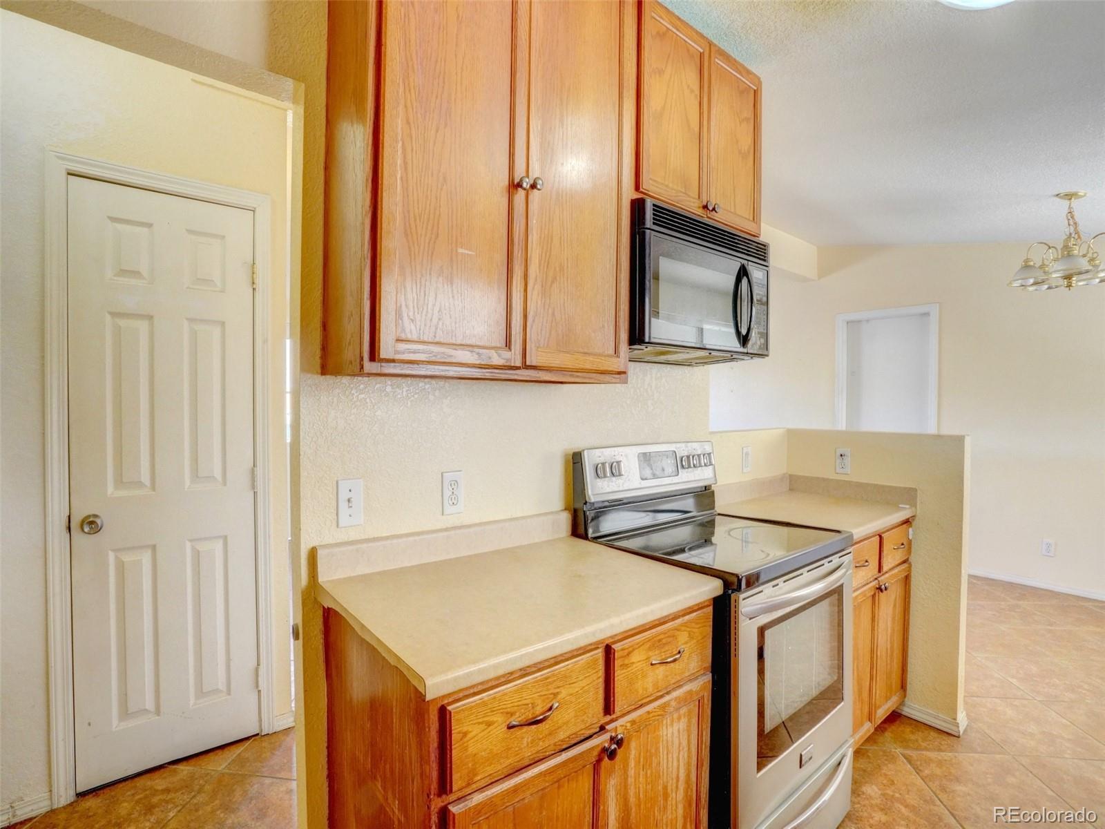 MLS Image #8 for 2420  cottonwood drive,denver, Colorado