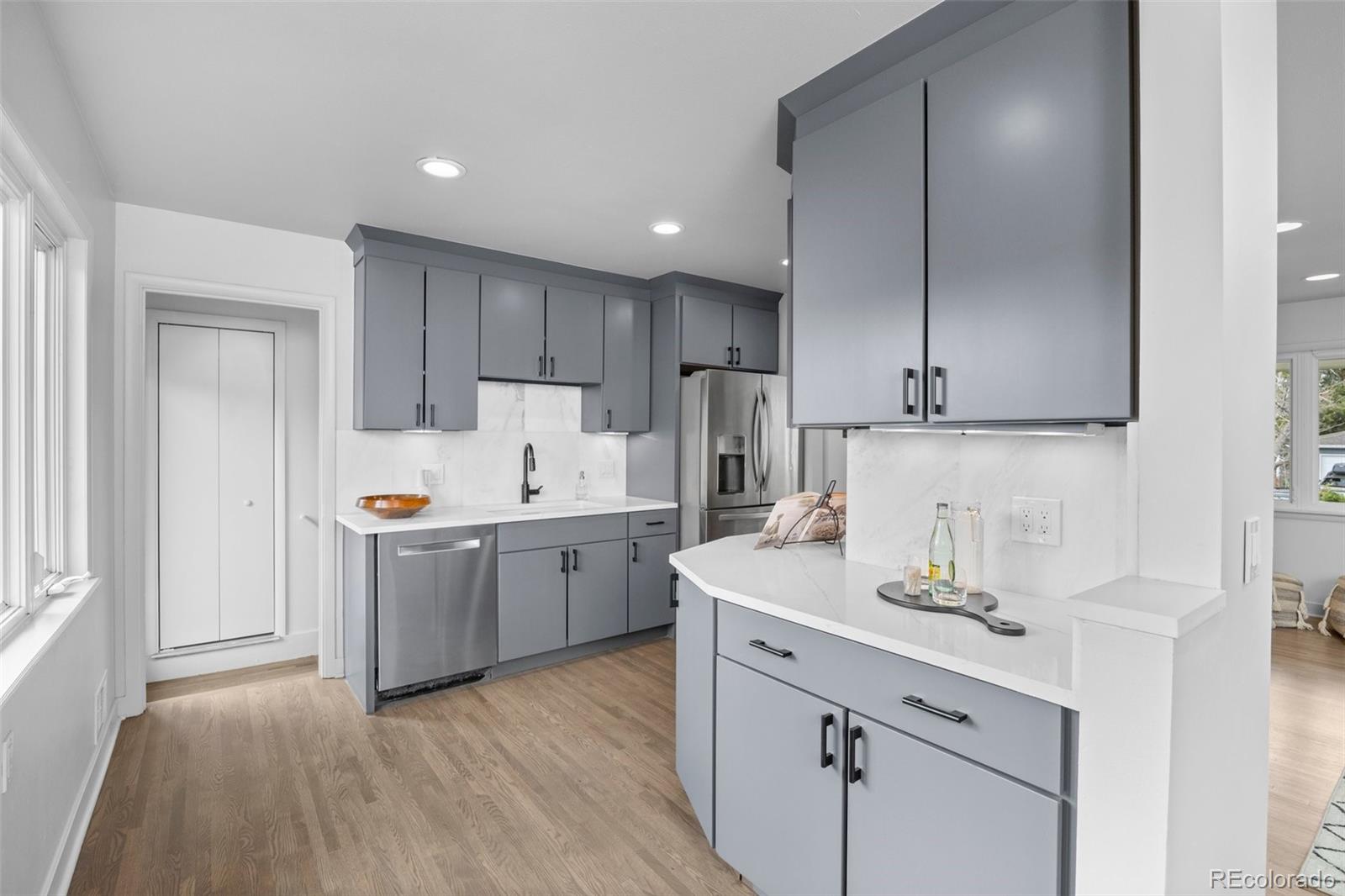 MLS Image #11 for 4632 e arkansas avenue,denver, Colorado