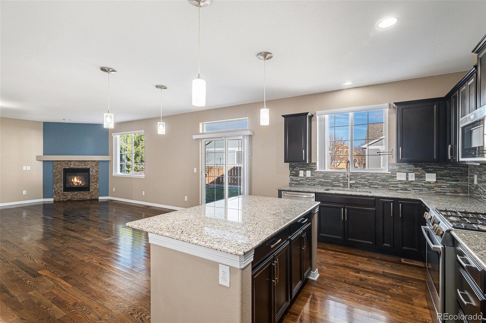 MLS Image #5 for 25795 e 1st avenue,aurora, Colorado