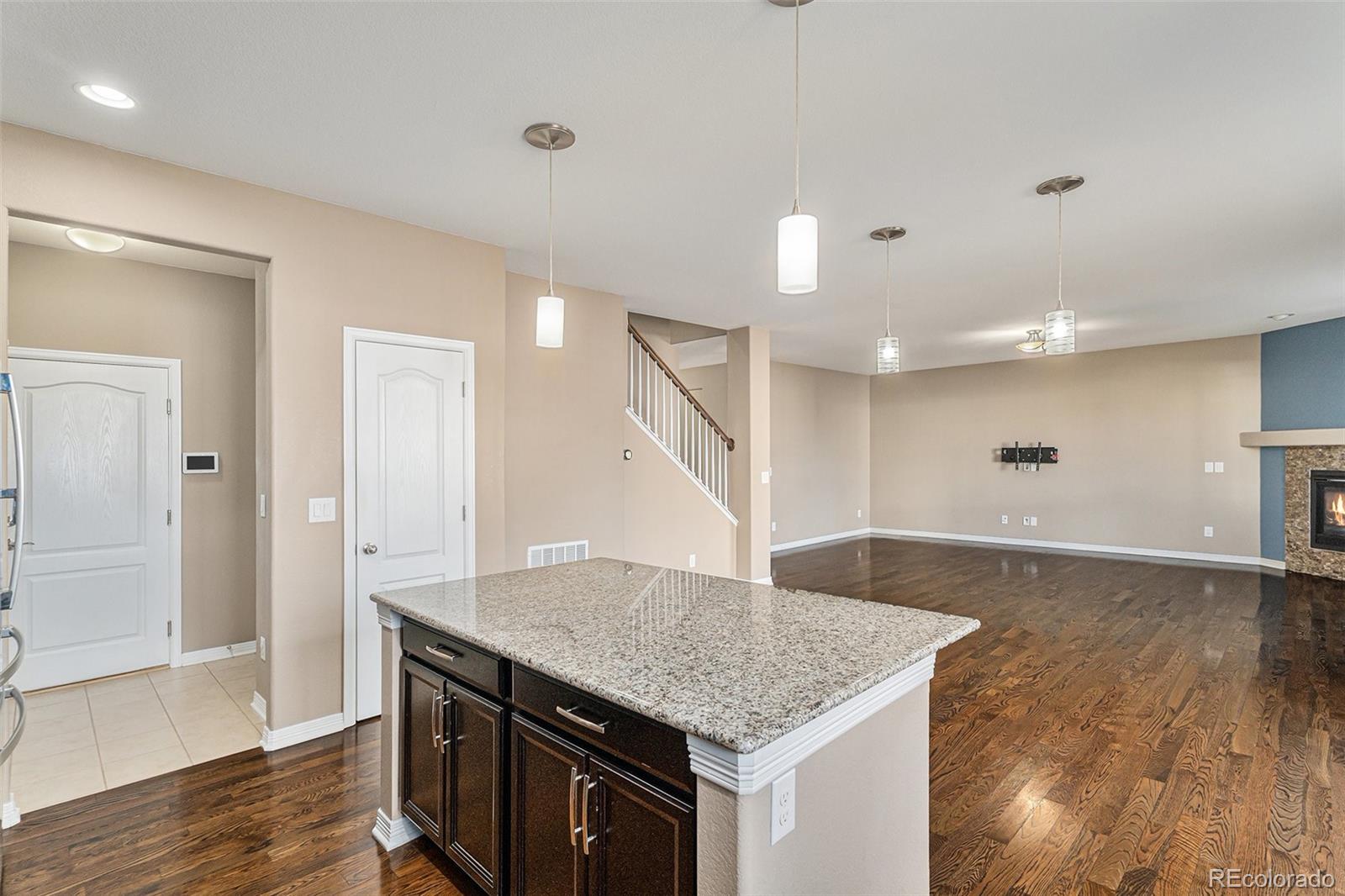 MLS Image #6 for 25795 e 1st avenue,aurora, Colorado