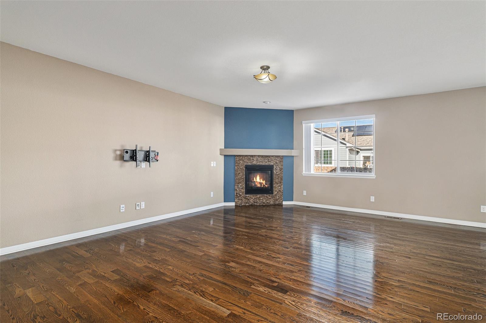 MLS Image #8 for 25795 e 1st avenue,aurora, Colorado