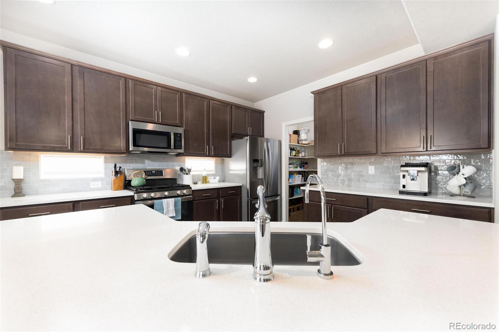 MLS Image #9 for 9709  quietwalk lane,peyton, Colorado