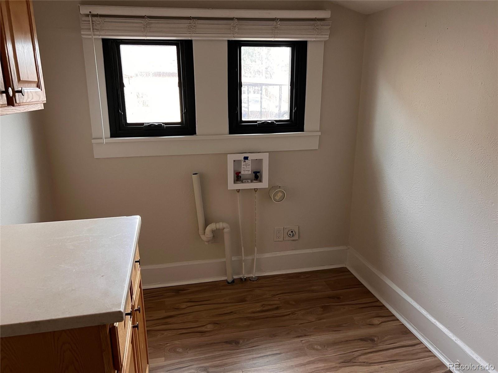 MLS Image #15 for 1470 w byers place,denver, Colorado