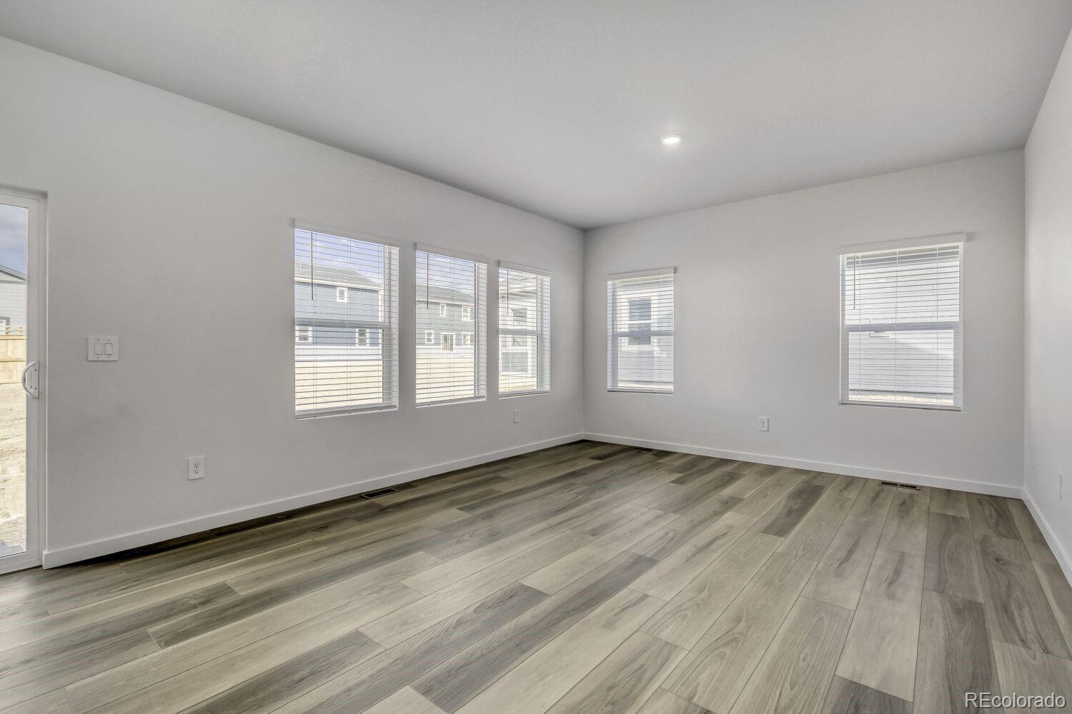 MLS Image #1 for 240  mia lane,johnstown, Colorado