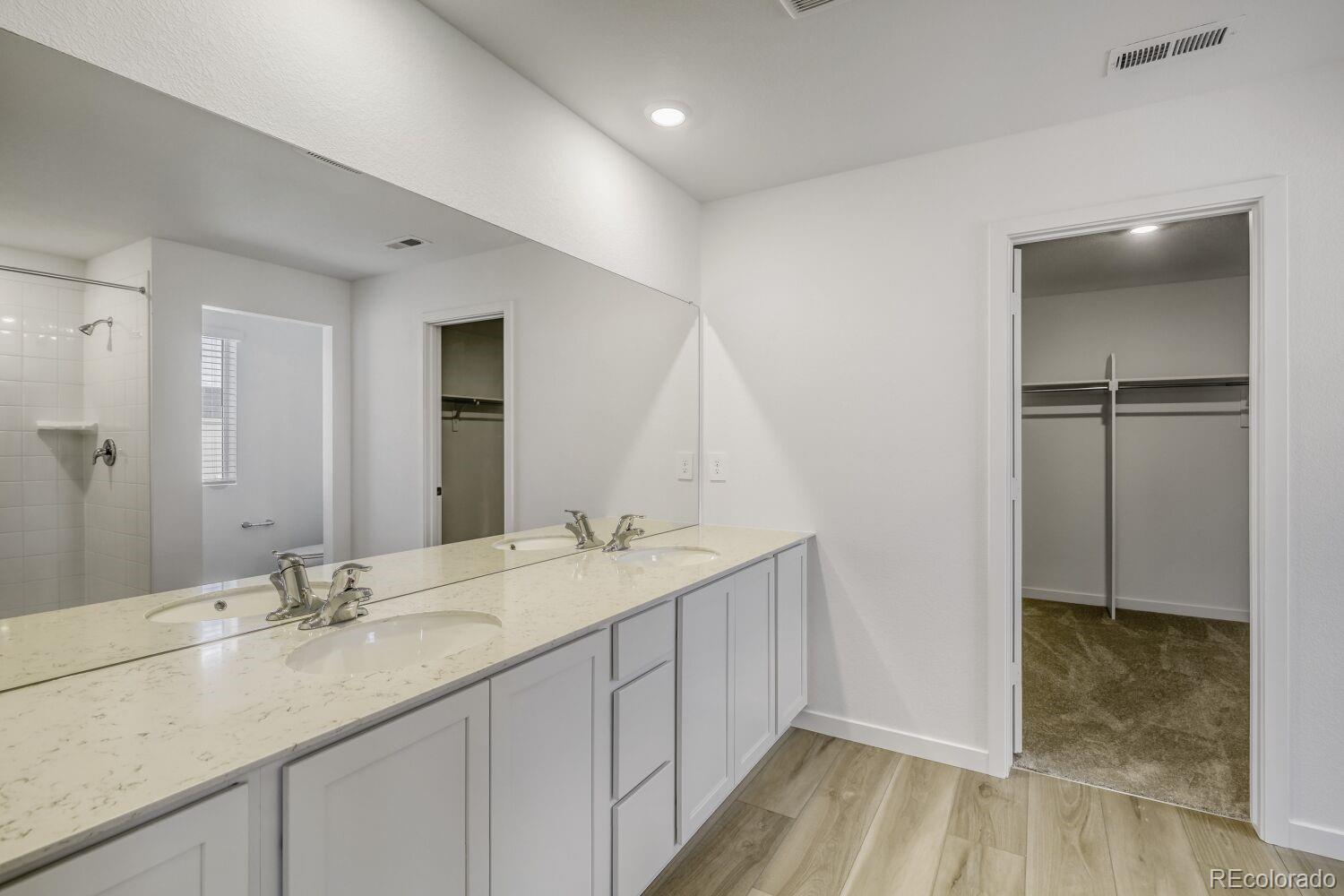MLS Image #10 for 240  mia lane,johnstown, Colorado