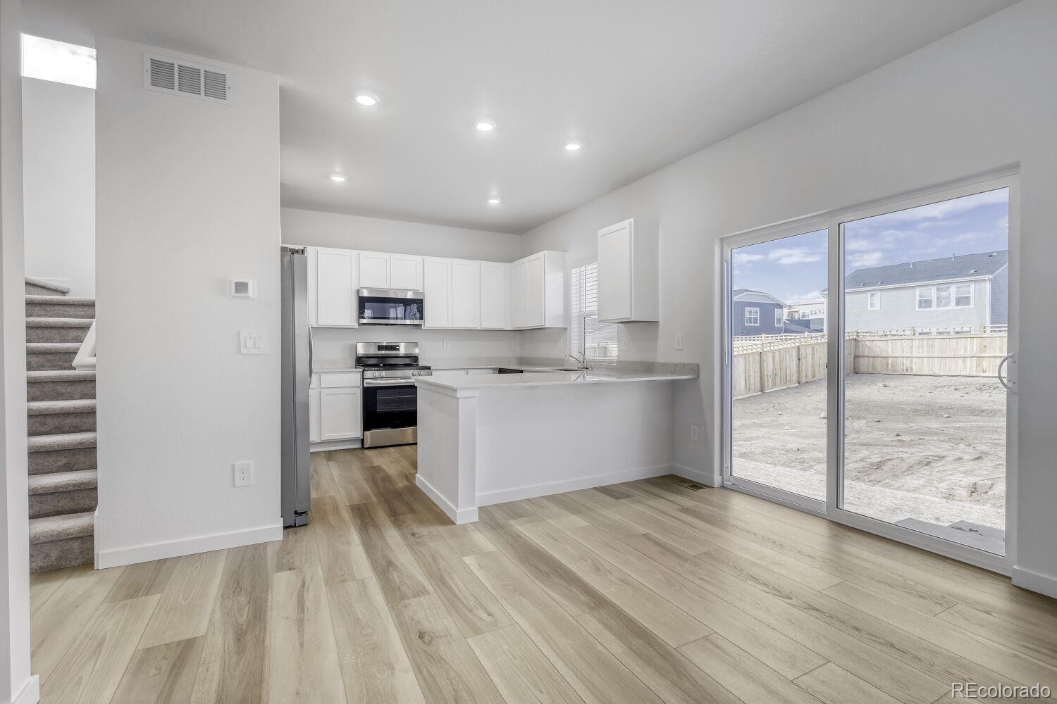 MLS Image #5 for 240  mia lane,johnstown, Colorado