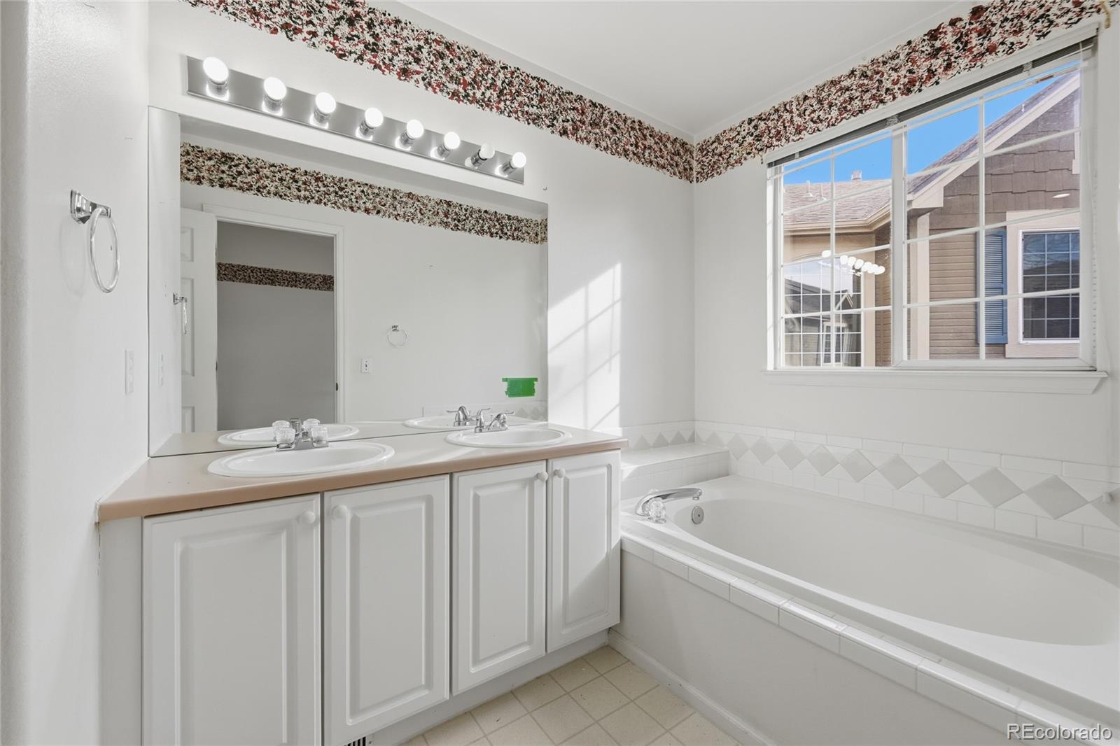 MLS Image #15 for 5555 e briarwood avenue 2202,centennial, Colorado
