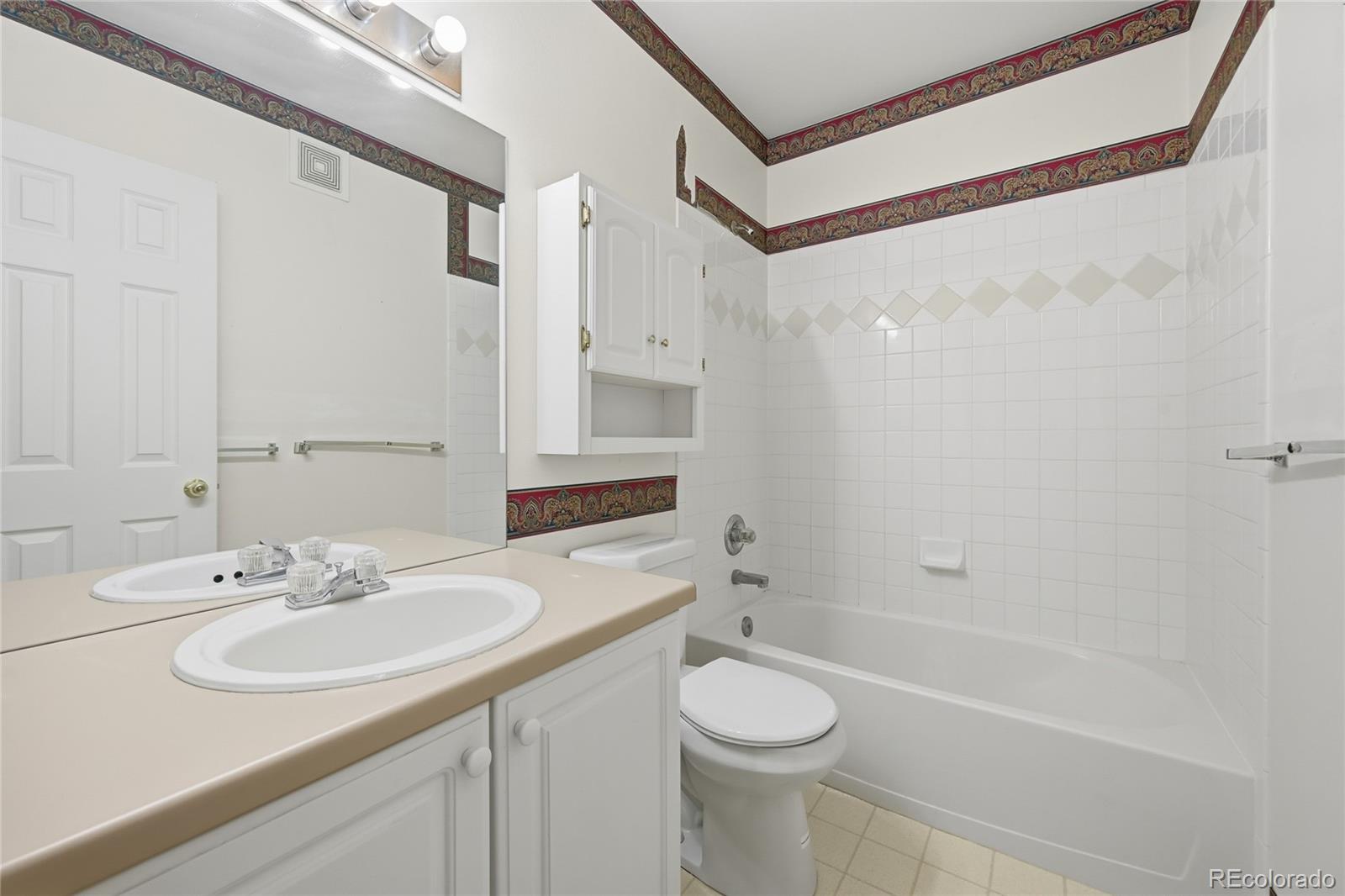 MLS Image #19 for 5555 e briarwood avenue 2202,centennial, Colorado