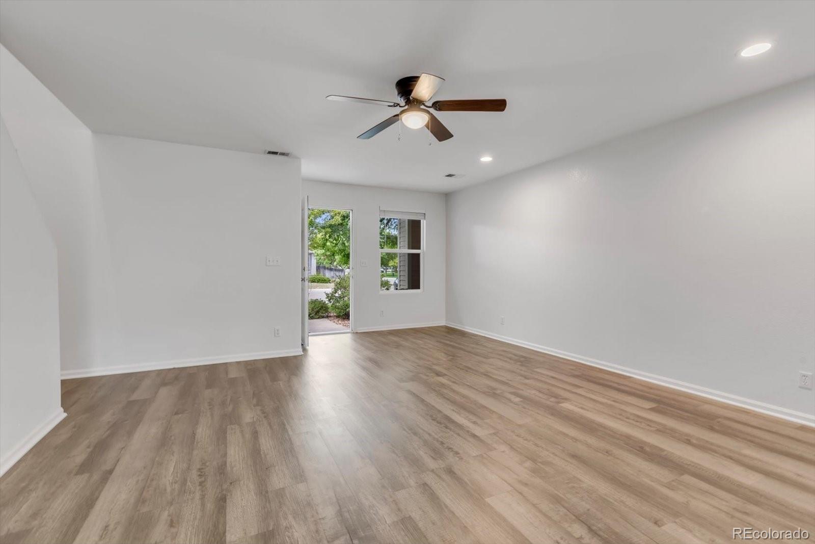 MLS Image #3 for 11112  claude court,northglenn, Colorado