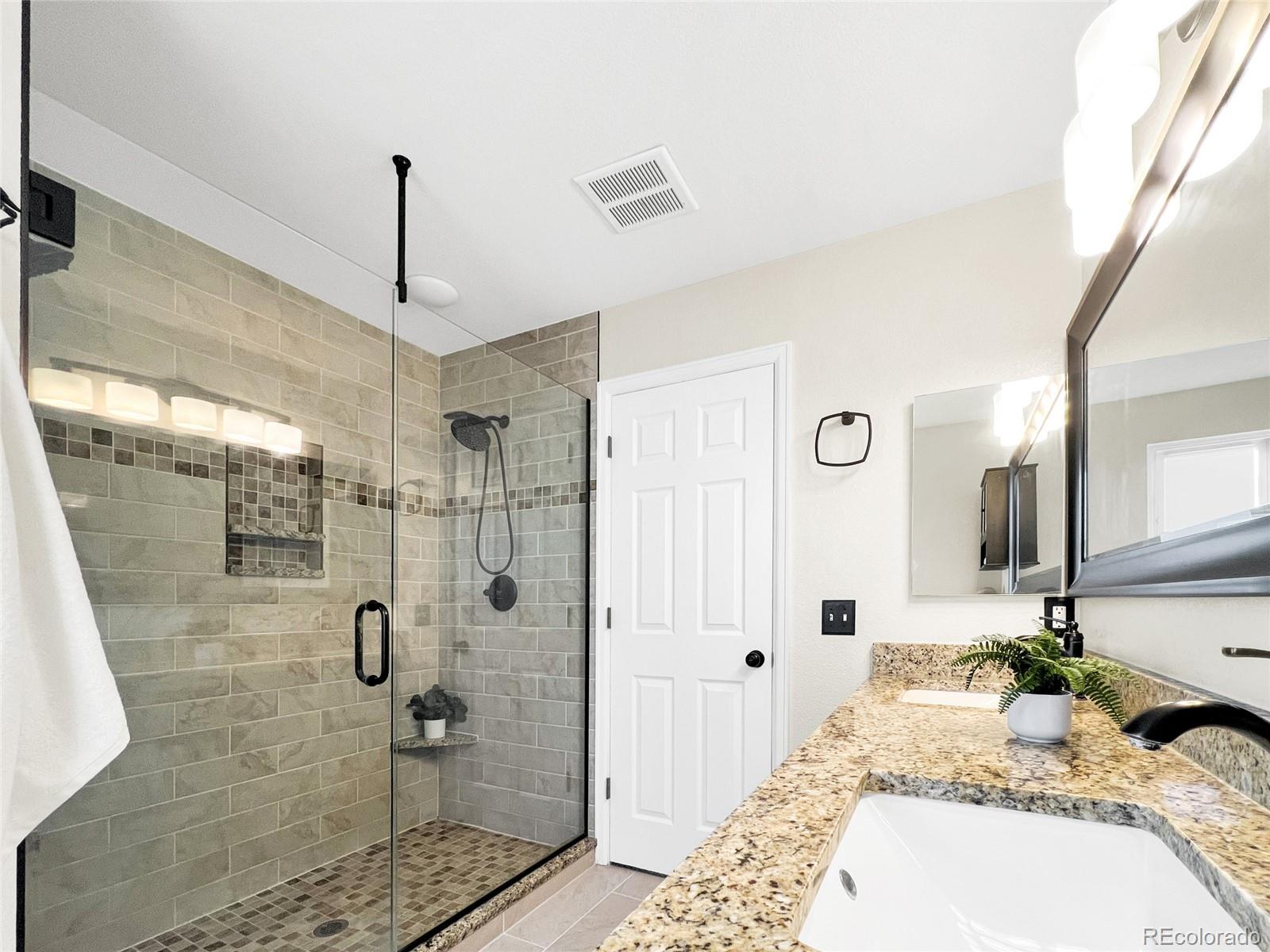 MLS Image #22 for 5604 s yakima way,aurora, Colorado