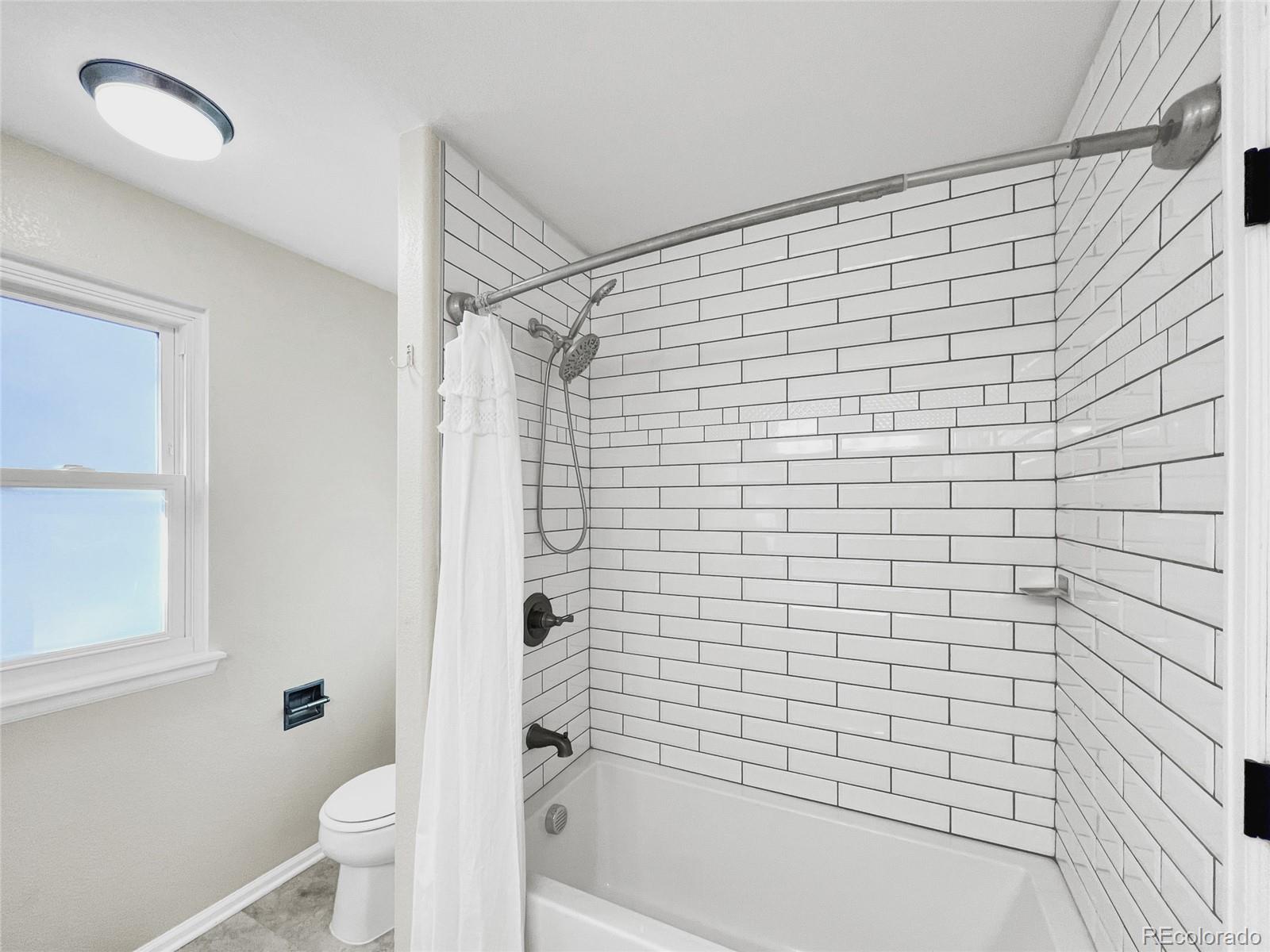 MLS Image #24 for 5604 s yakima way,aurora, Colorado