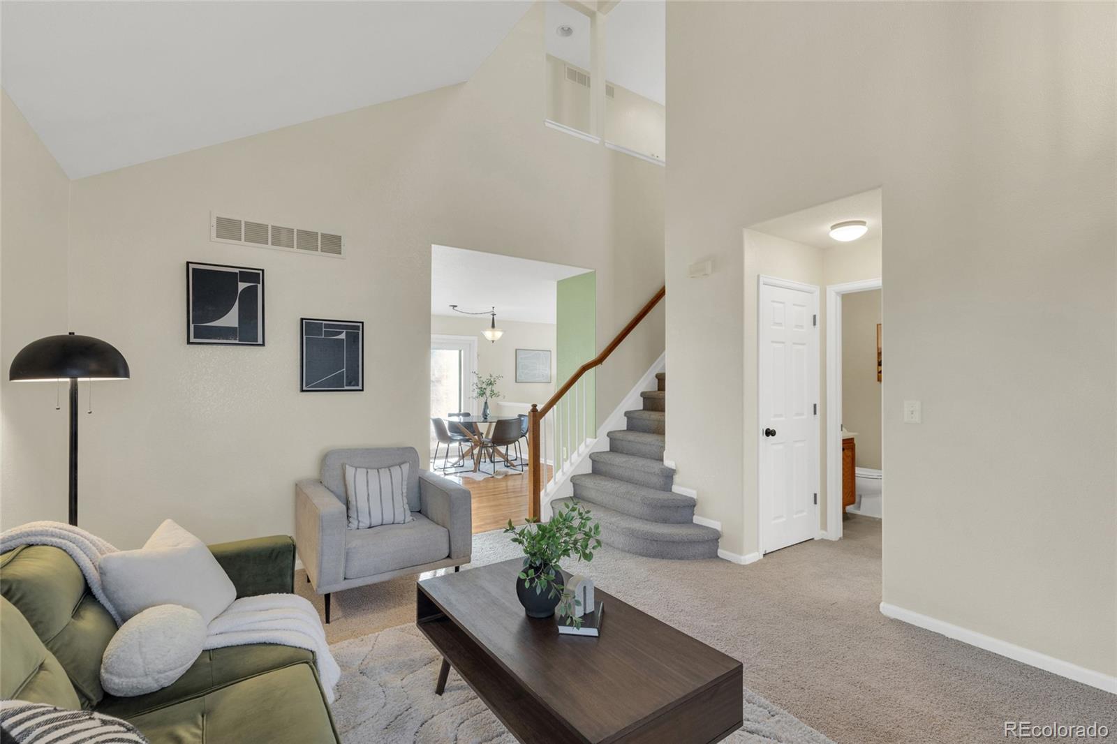 MLS Image #4 for 5604 s yakima way,aurora, Colorado