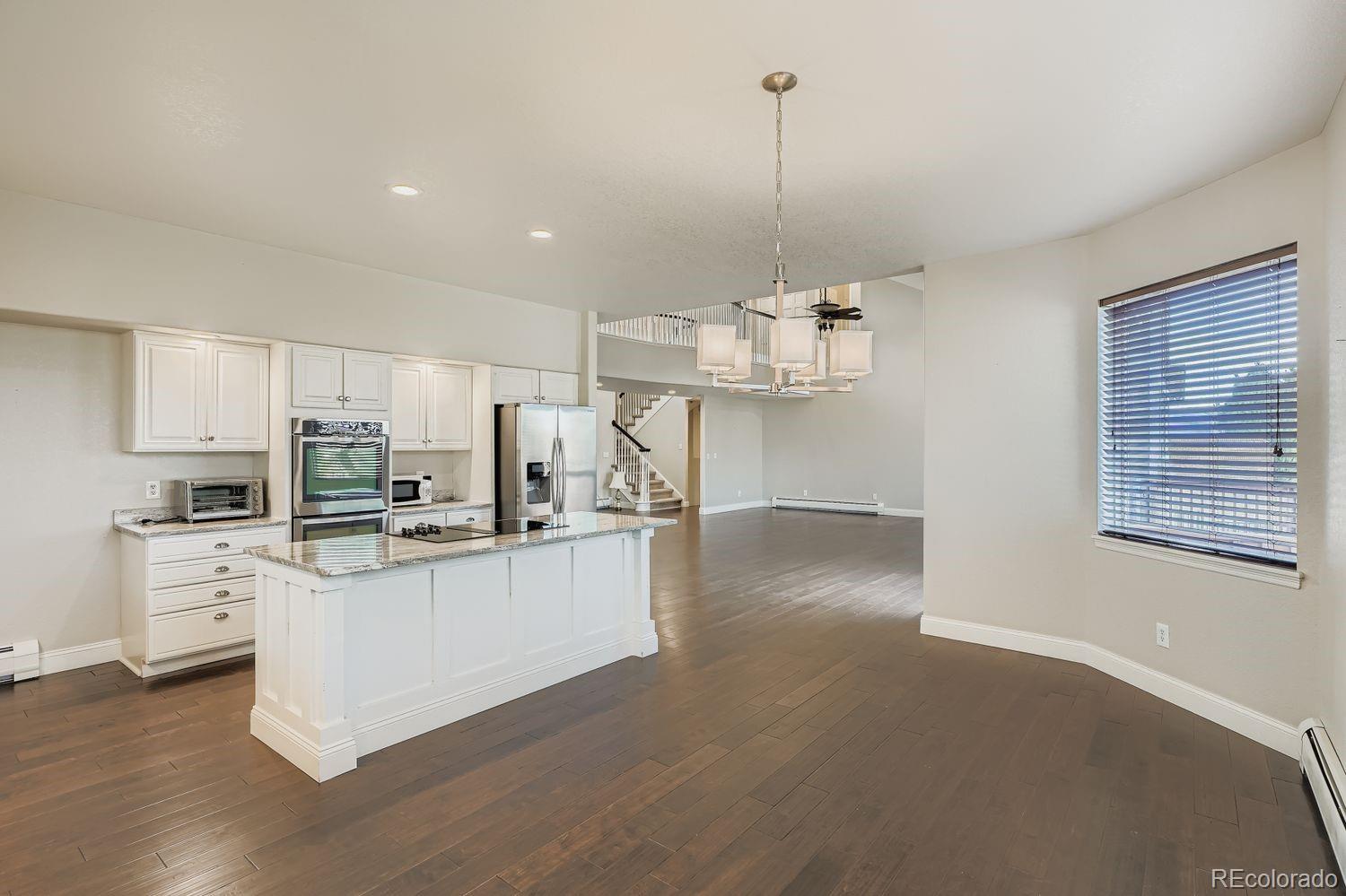 MLS Image #12 for 7832 w oxford circle,lakewood, Colorado
