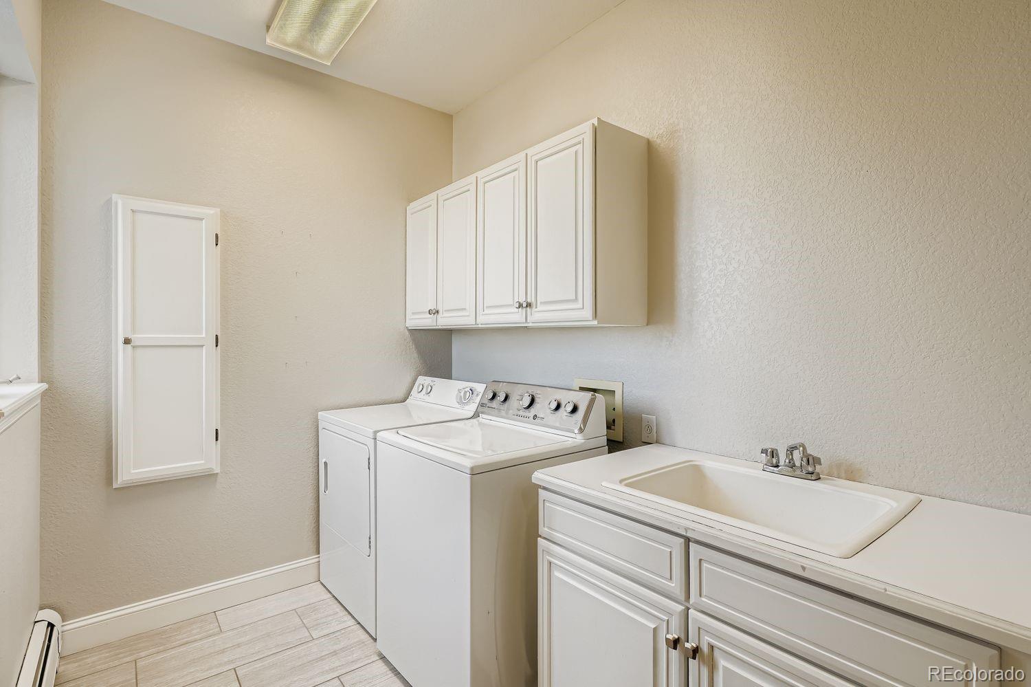 MLS Image #16 for 7832 w oxford circle,lakewood, Colorado